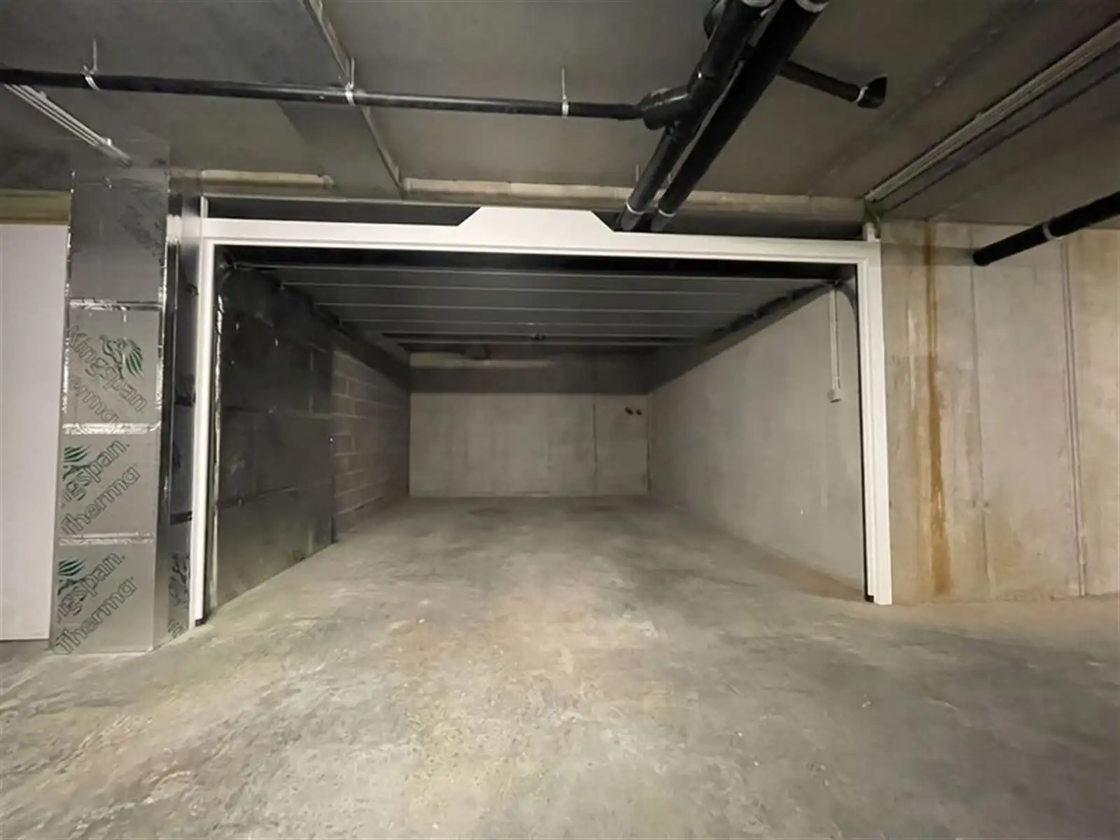 Appartement met 2 slaapkamers, terras en garage foto 12