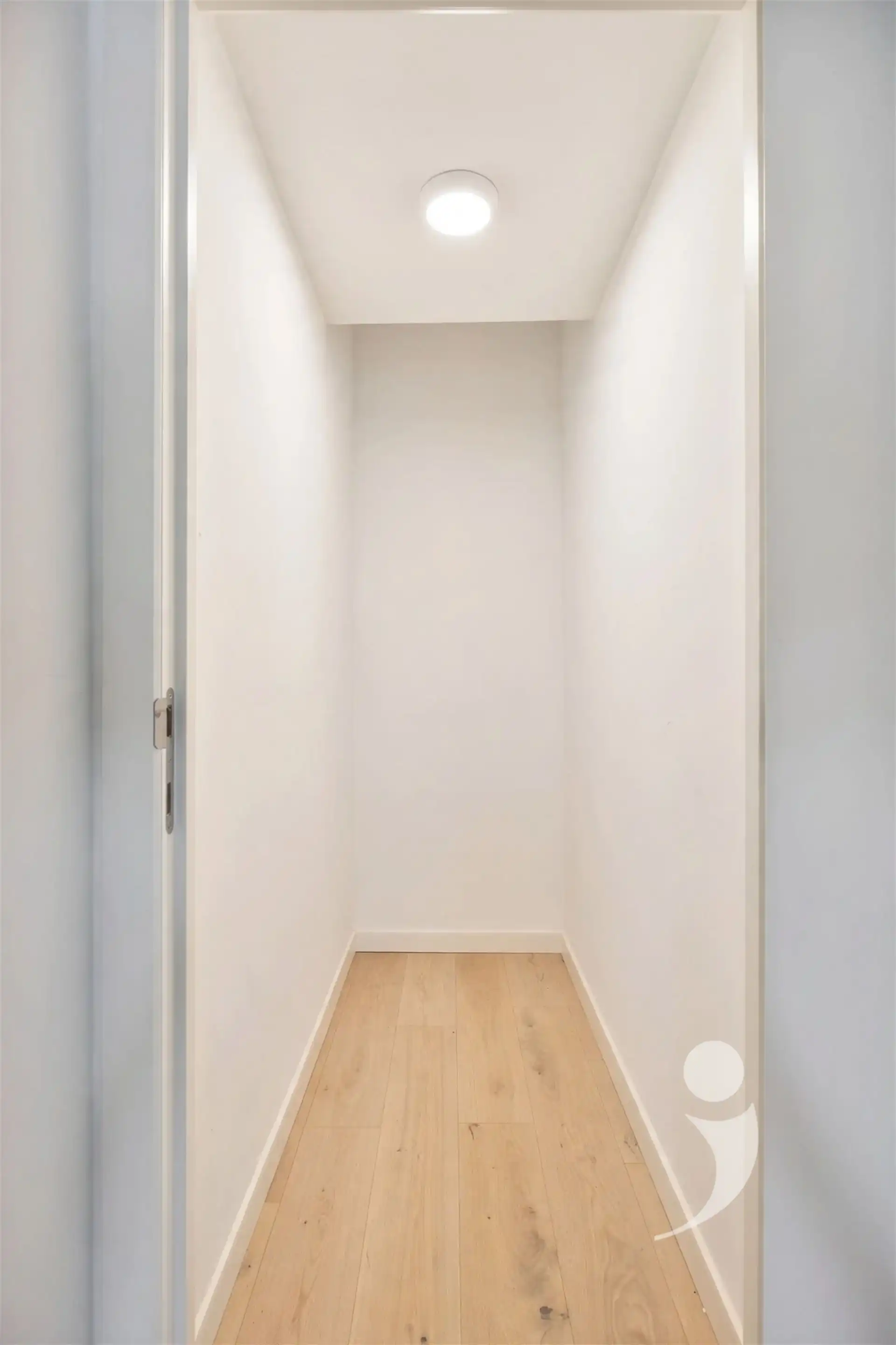 Recent gerenoveerd appartement in hartje Leuven! foto 23