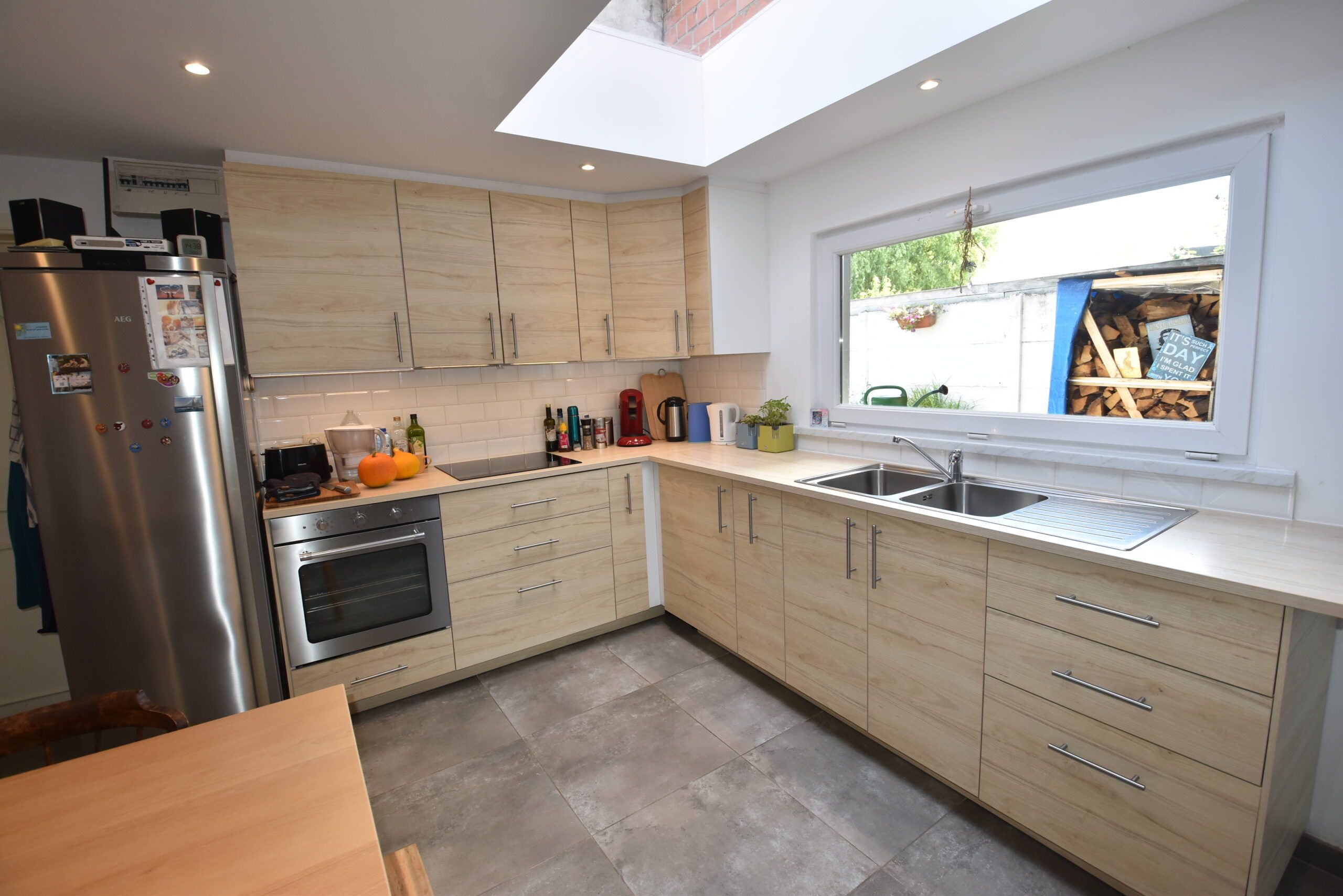 Atelier/praktijk met zeer ruime woonst in Nieuwkerken foto 8