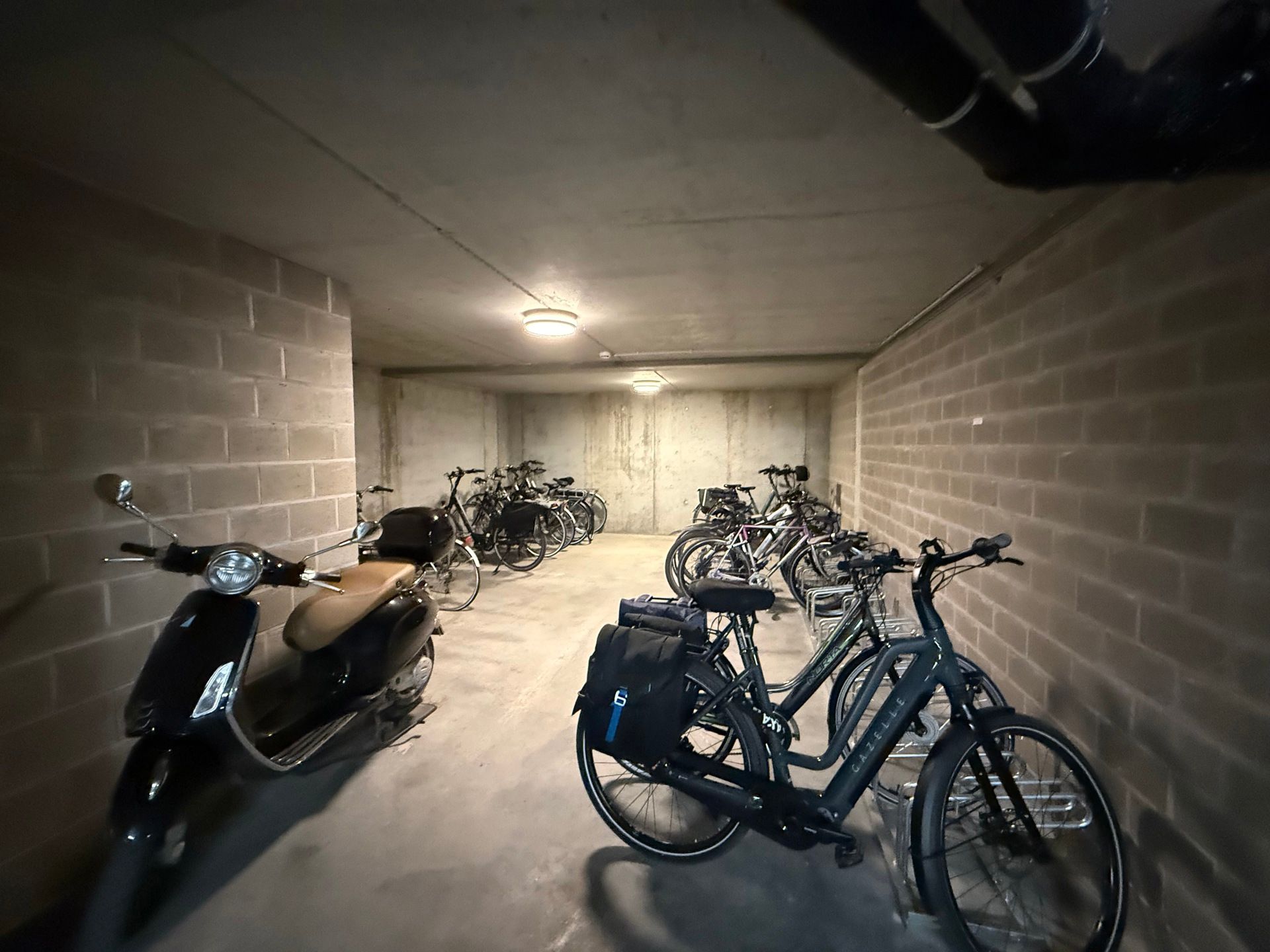 SERSKAMP - Lichtrijk NIEUWBOUW BEN-appartement met staanplaats. foto 14