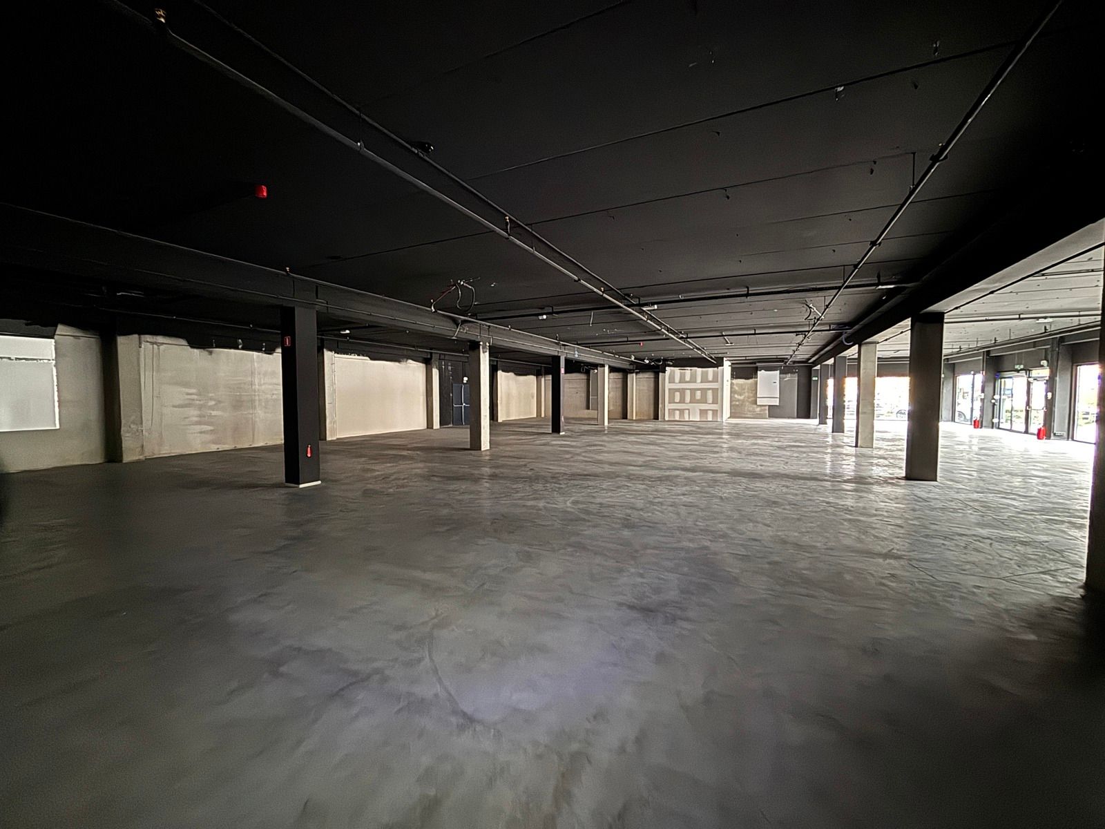 Winkelruimte +- 850 m² op toplocatie Kortrijksesteenweg foto 5