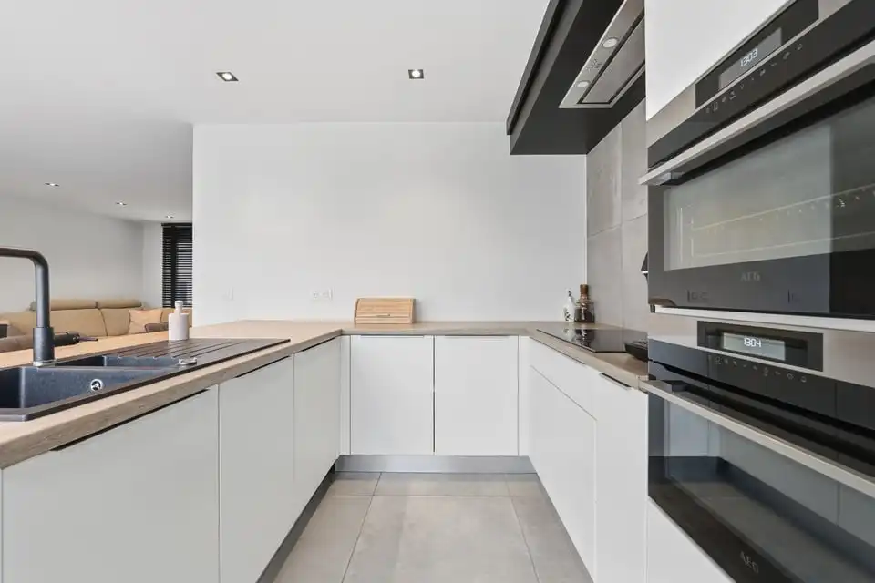 RECENTE GEZINSWONING MET 3SLPK OP CENTRALE LOCATIE TE SINT-TRUIDEN foto 13