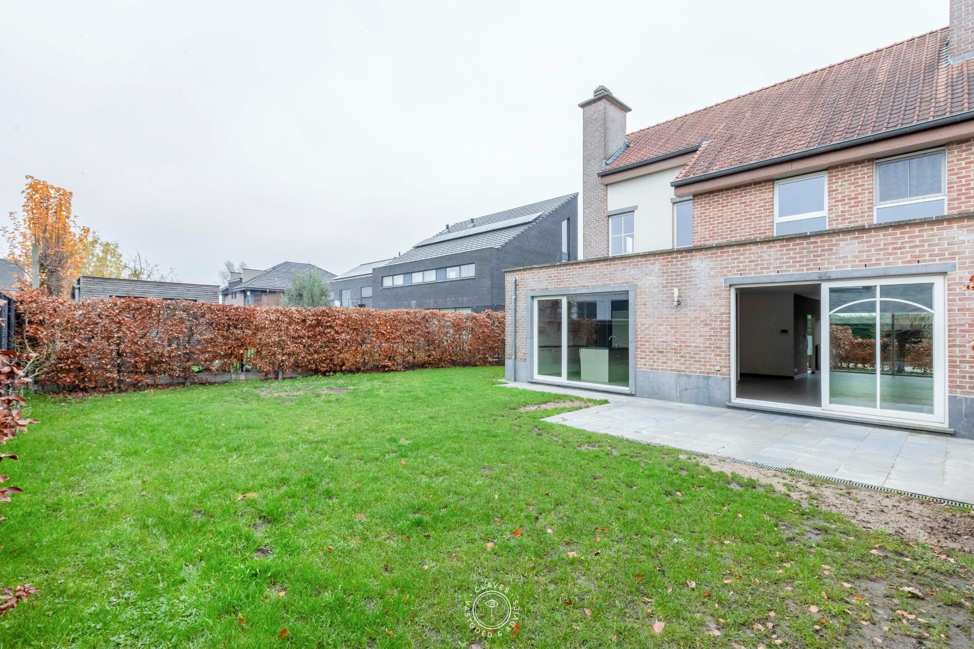 Recente halfopen bebouwing met B-label foto 4