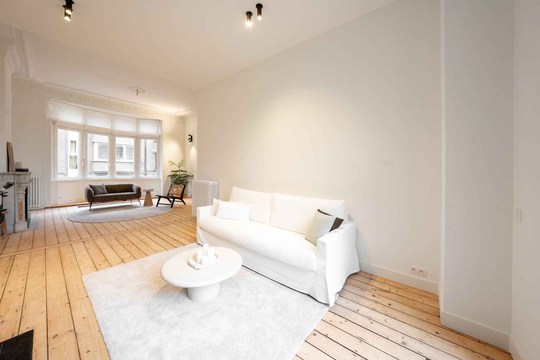 Stijlvolle gerenoveerde woning in residentiële buurt Berchem foto 14