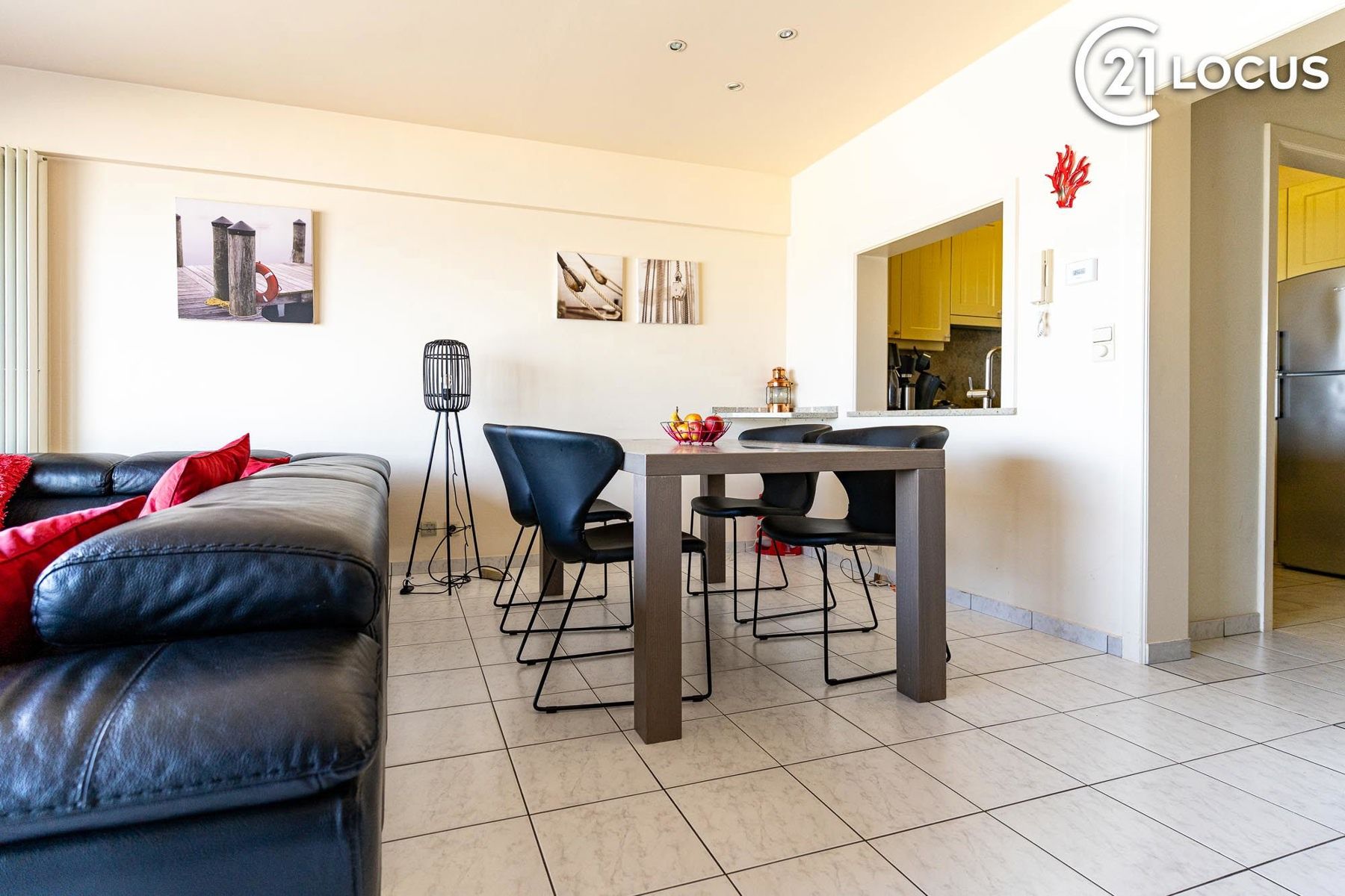 Appartement met frontaal zeezicht + optioneel een garagebox. foto 6