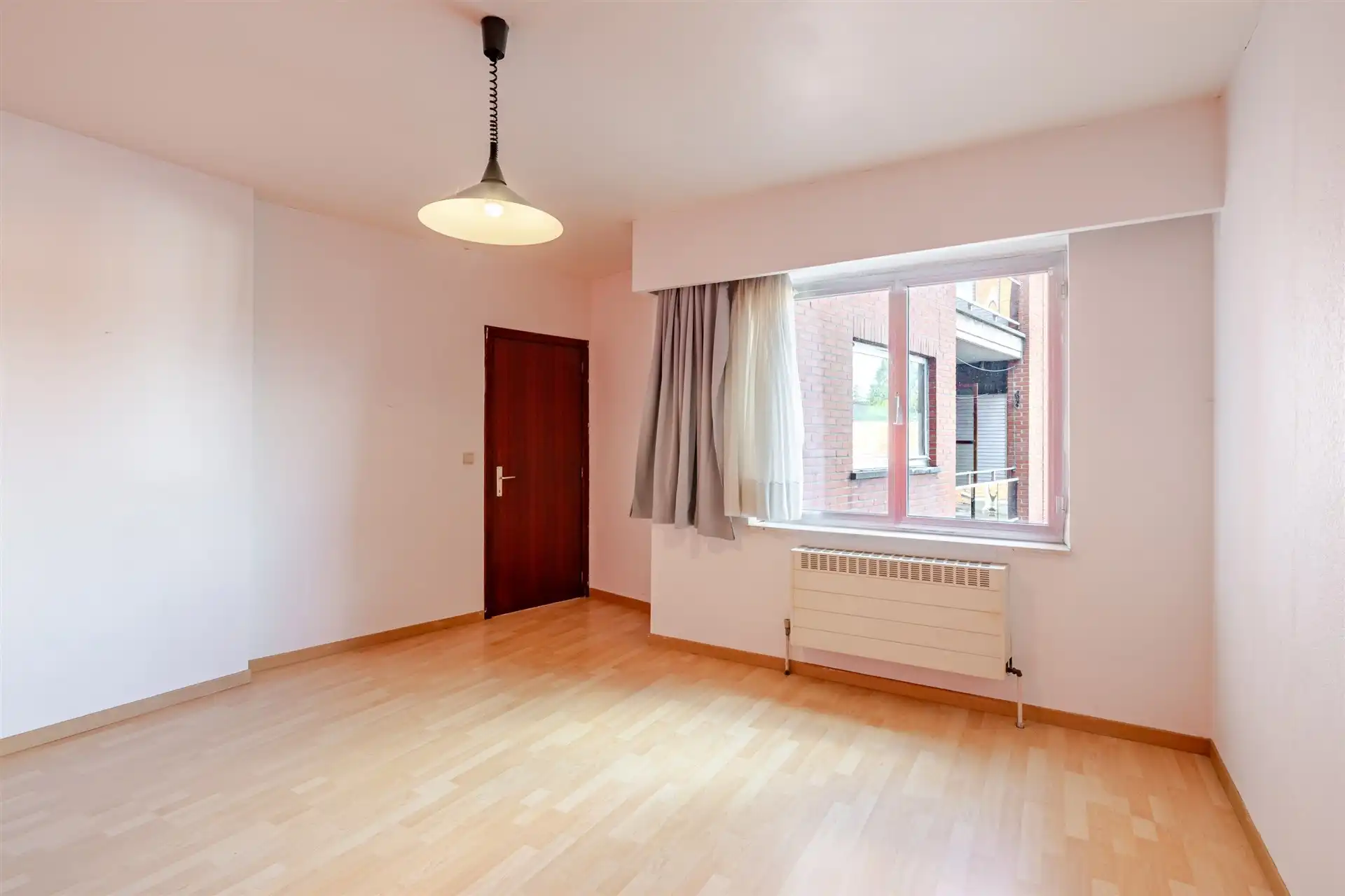 Ruim appartement met 2 slaapkamers in Sint-Niklaas foto 8
