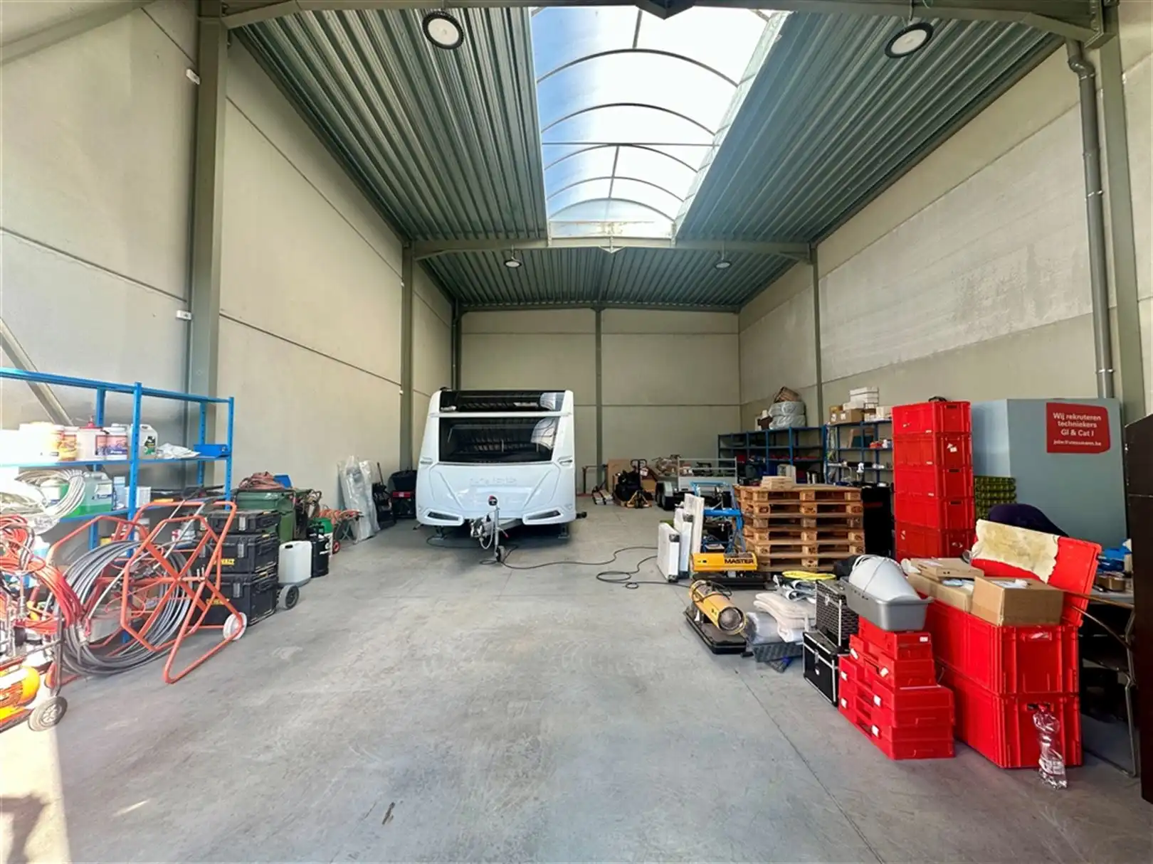 Recente KMO-units te huur in Lievegem foto 2