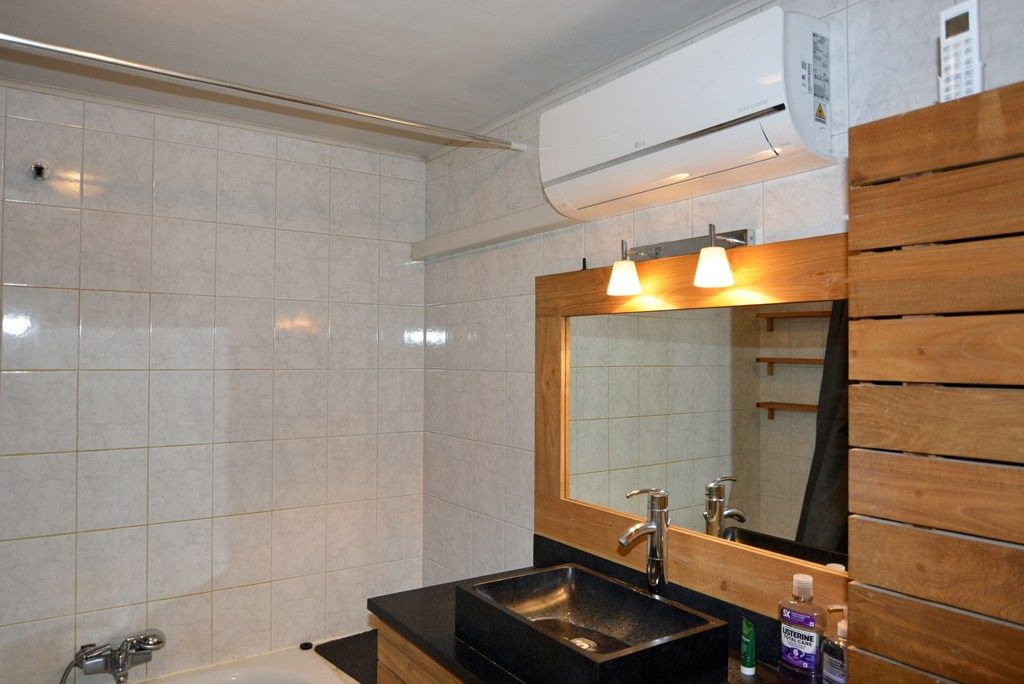 Energiezuinig appartement met 2 slpks, terras en inpandige garage. foto 13