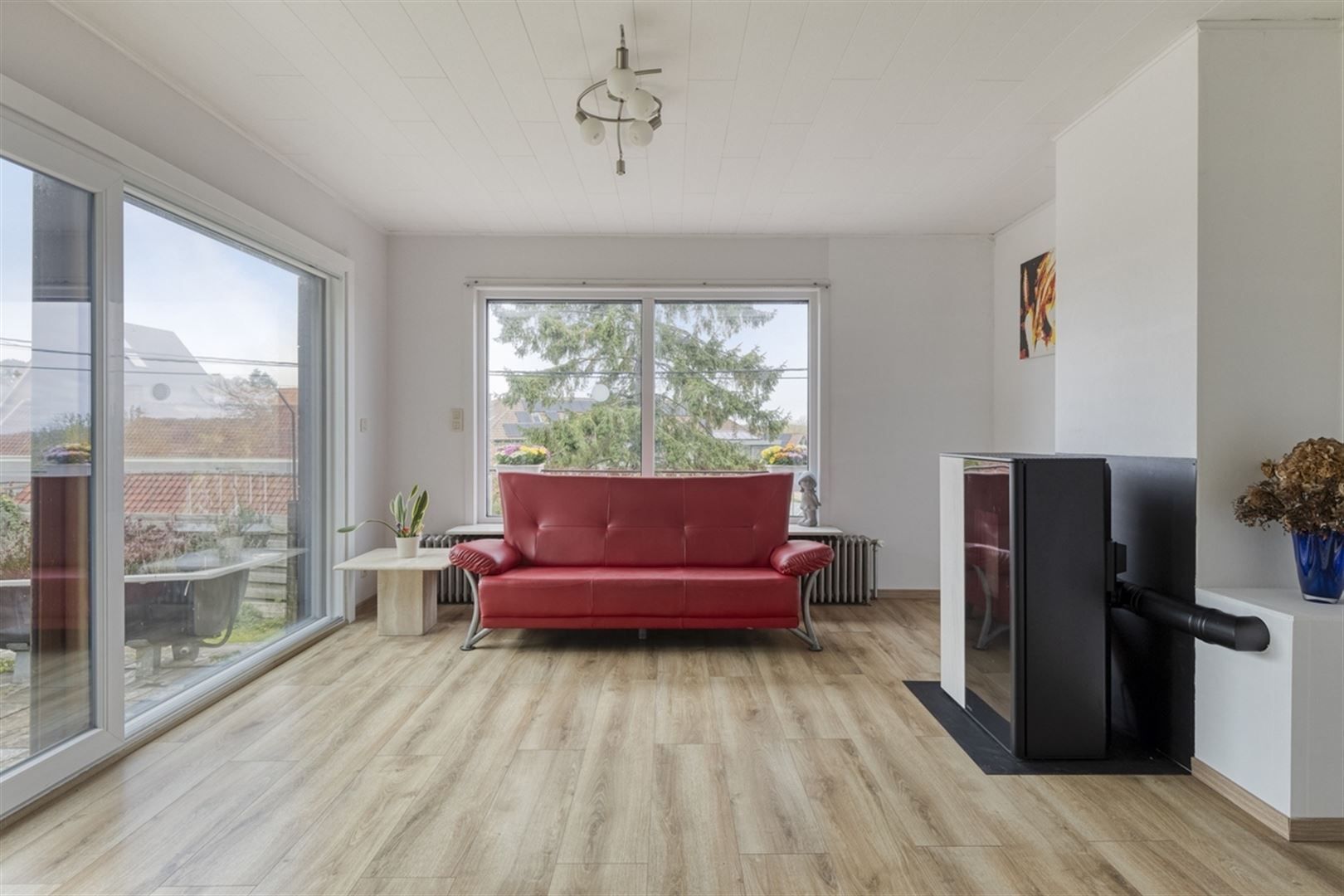 Rustig gelegen woning met prachtig vergezicht. foto 7