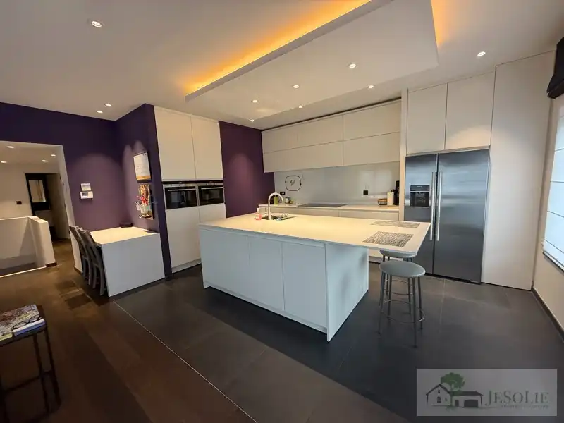 Ruime loft met 2 slaapkamers foto 9