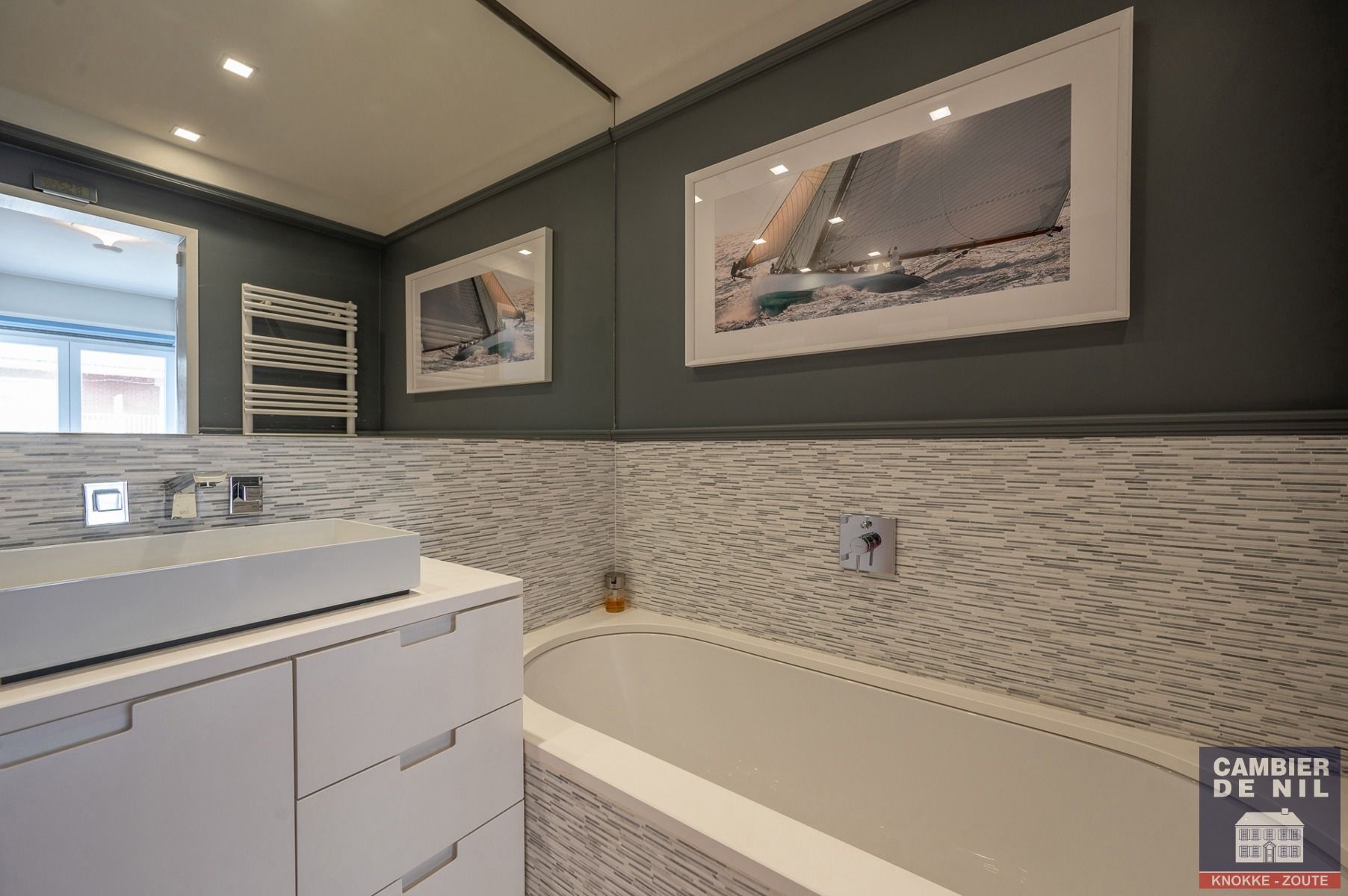 Prachtig gemeubeld appartement in standingvolle residentie met open zicht foto 14