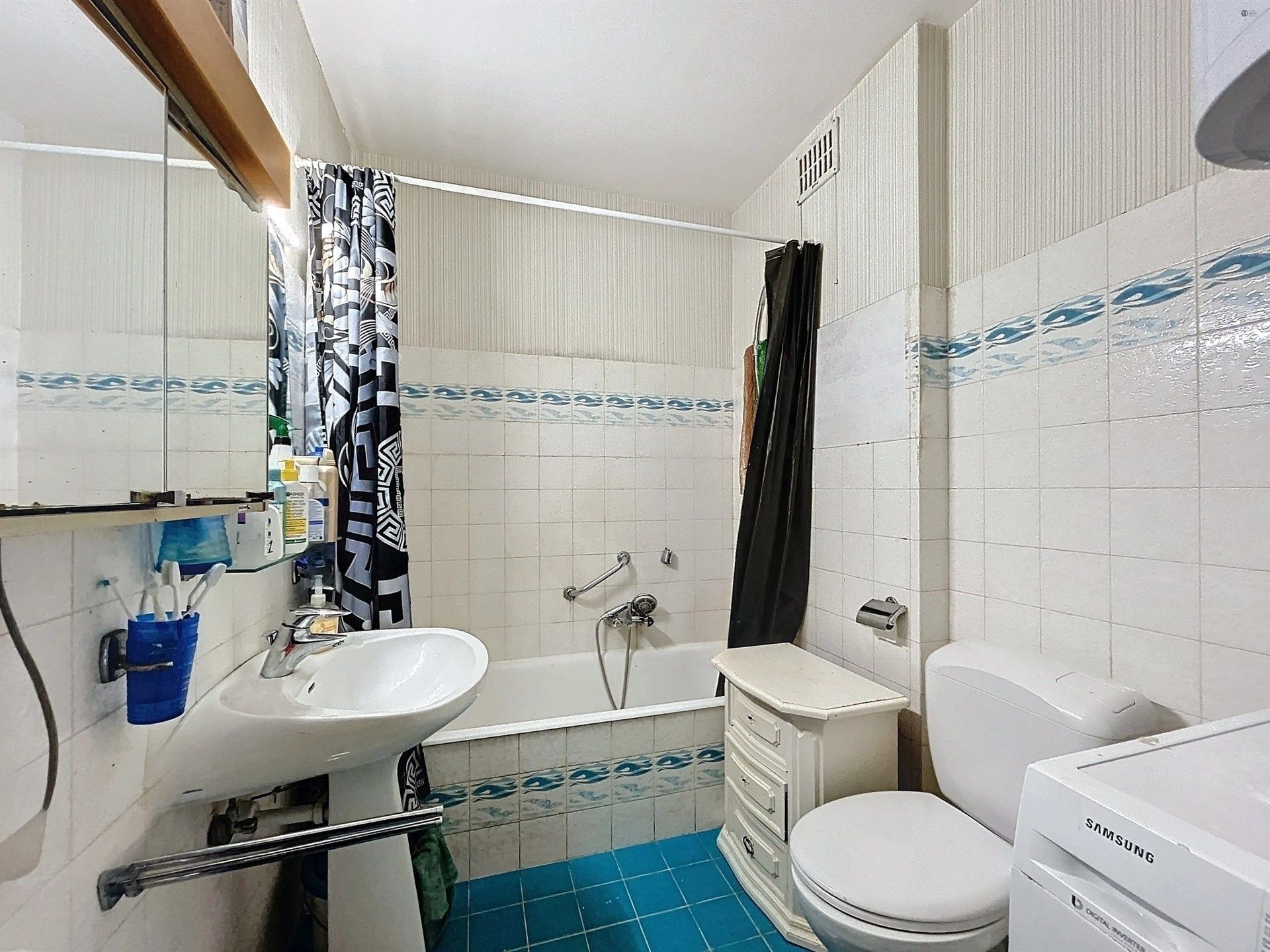 2 slpk-appartement met terras en garagebox op toplocatie foto 5
