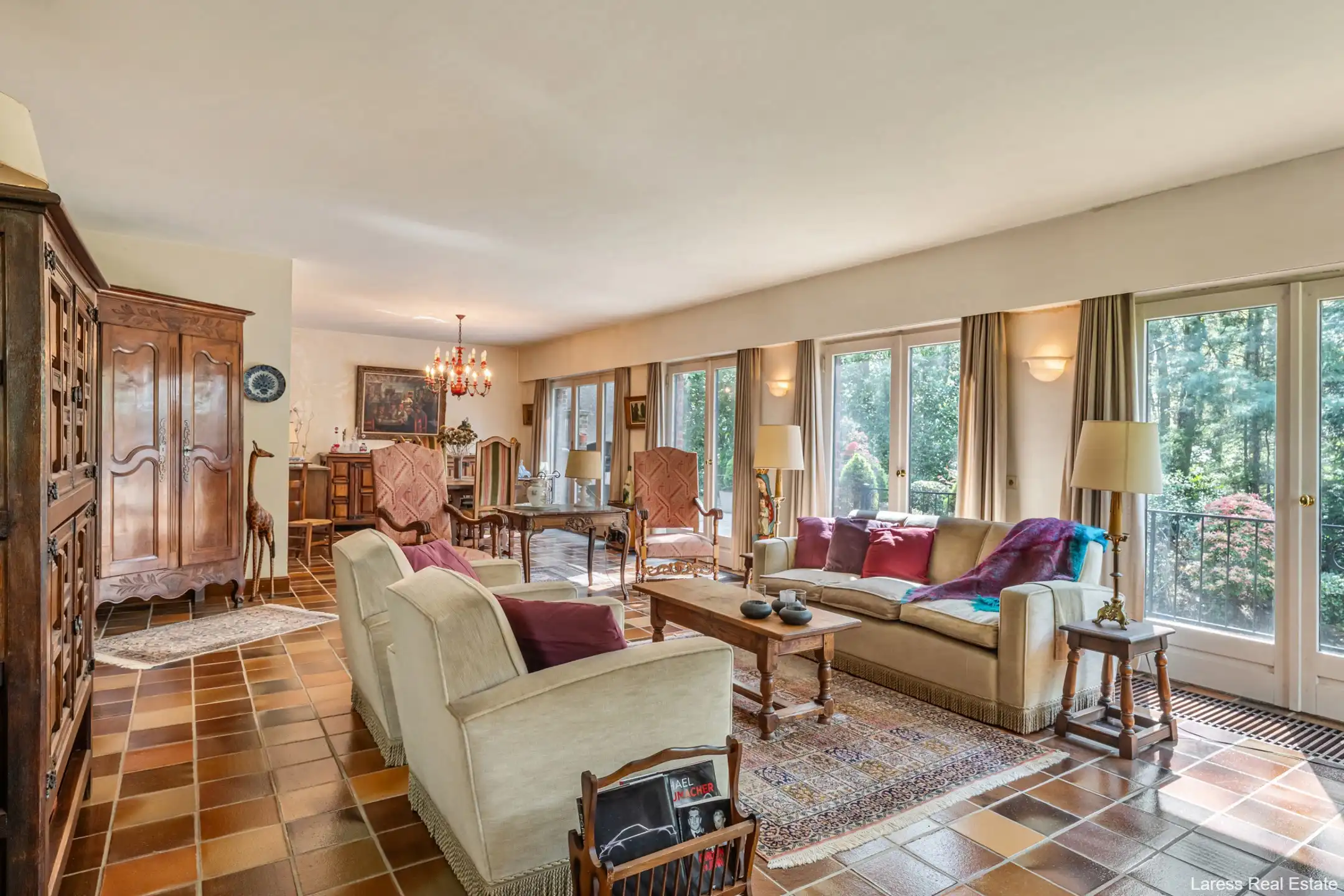 Villa te koop foto 11