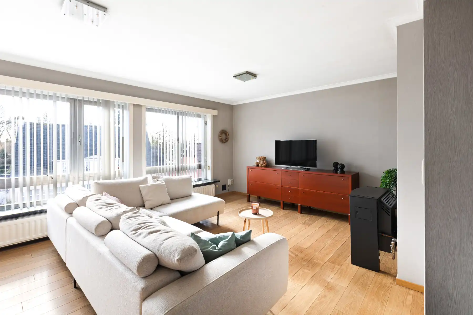 Instapklaar appartement centrum Laarne foto 4