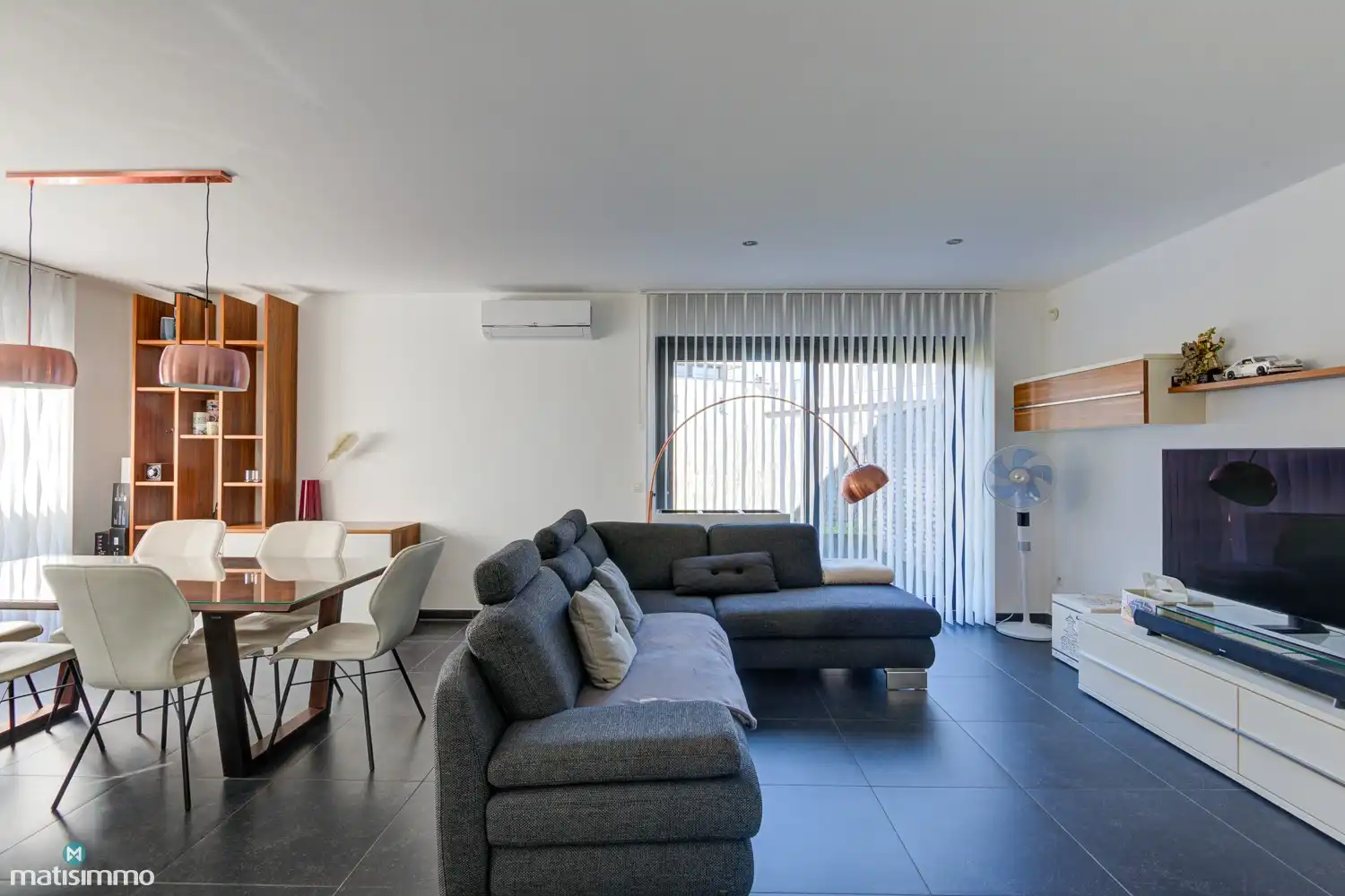 RUIME NIEUWBOUWWONING MET 3 SLAAPKAMERS, TUIN EN CARPORT MET AUTOMATISCHE POORT NABIJ HET CENTRUM VAN BILZEN foto 6