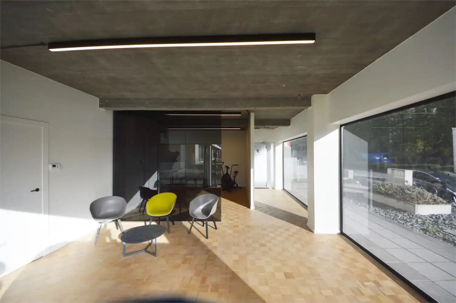 LUXUEUS HANDELSPAND OF KANTOOR PARKLAAN foto 2