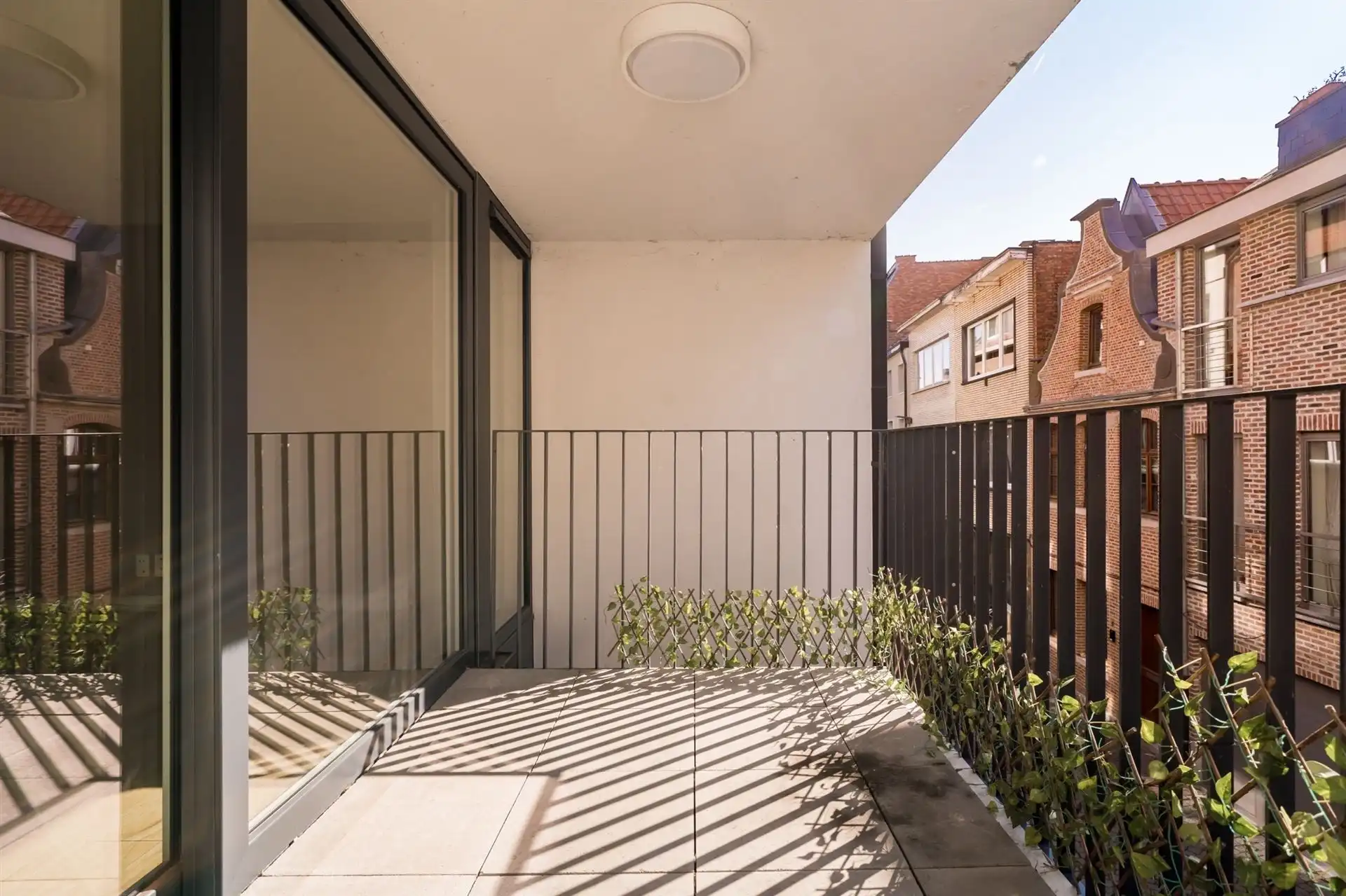 Modern 1 slpk appartement met terras in centrum! foto 4