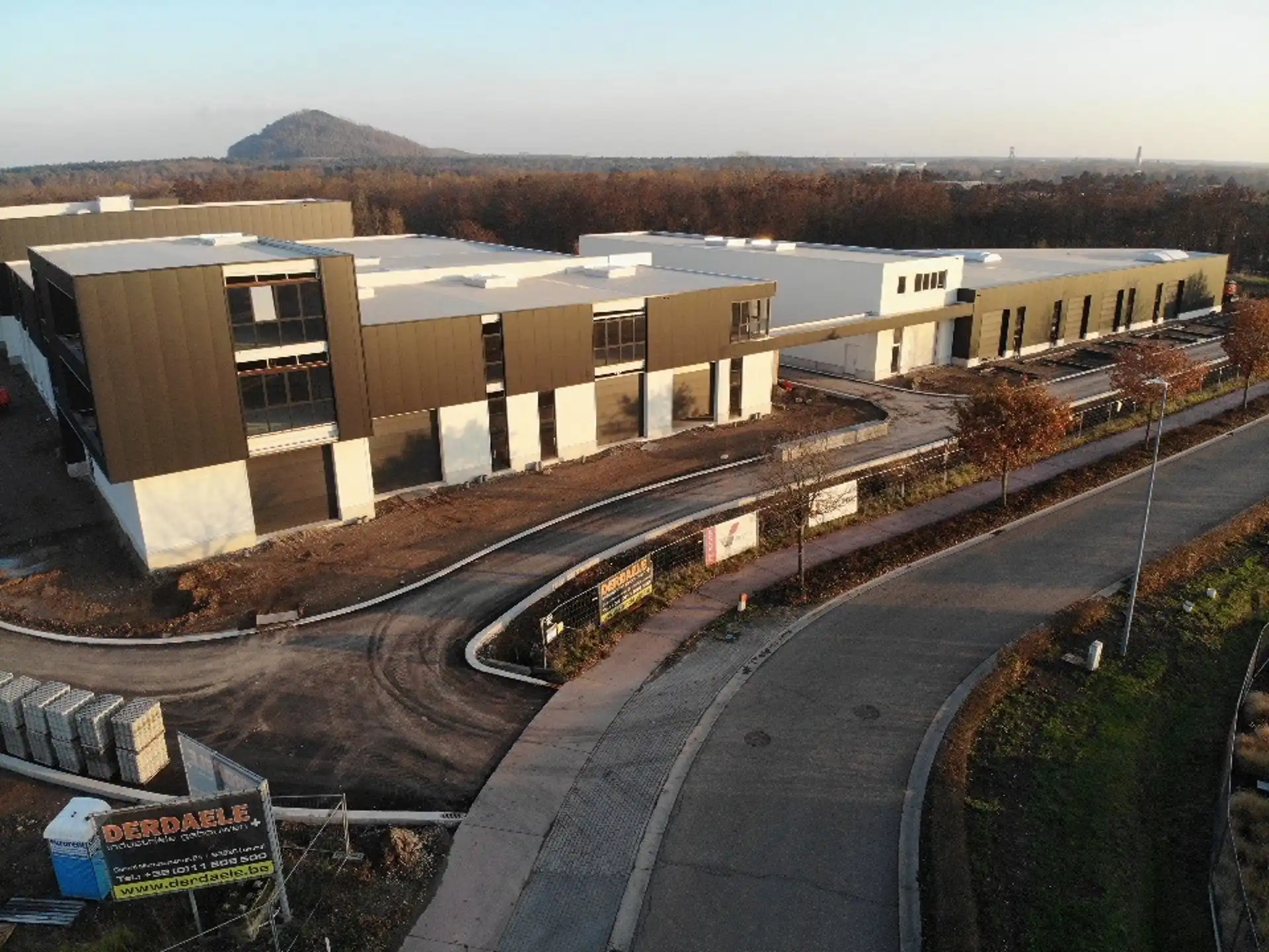 KMO-unit te koop in Genk | Bedrijvenpark Kompellaan foto 9