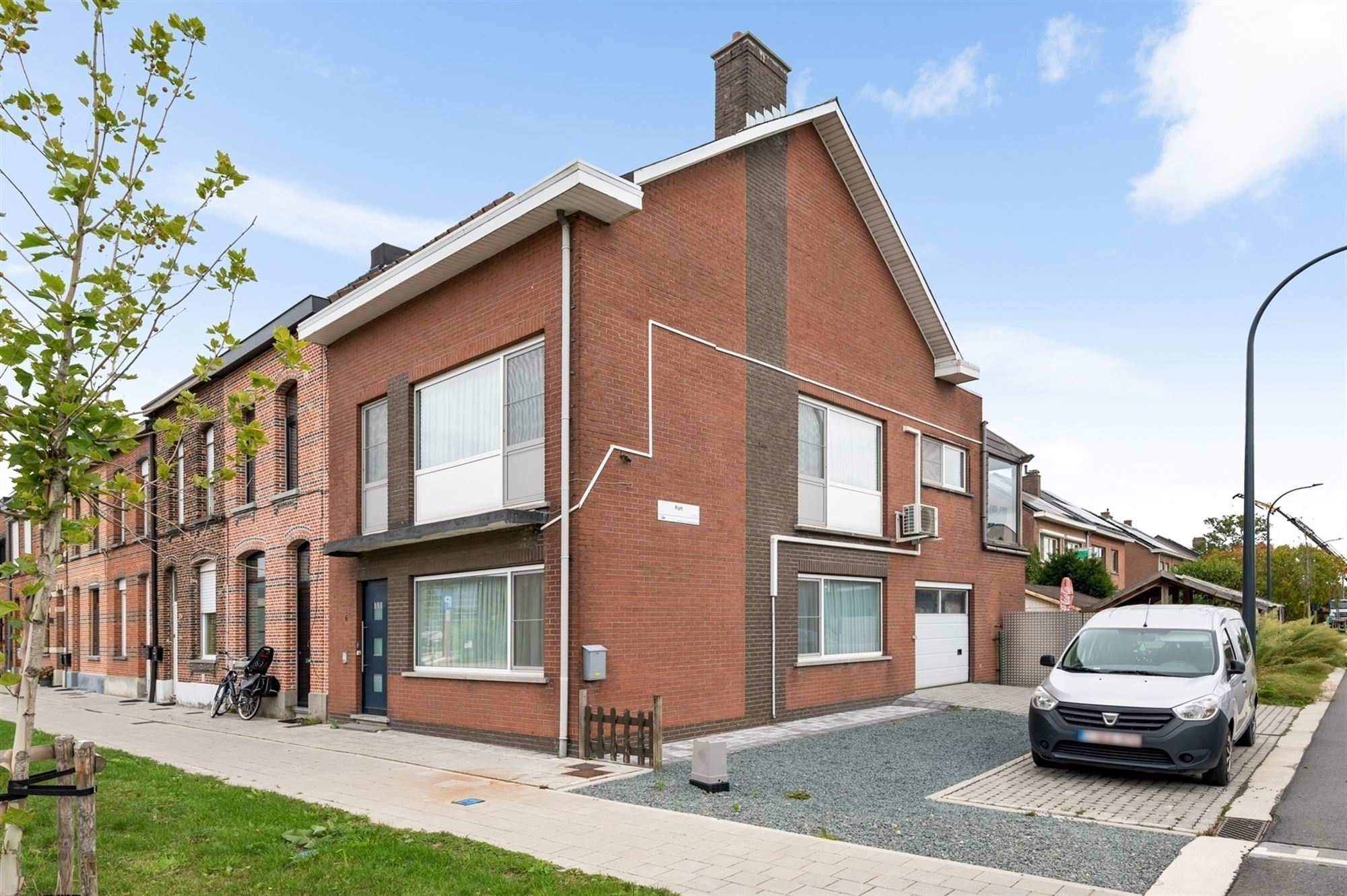 Bel-etage woning met 3 slaapkamers in Lier foto 2