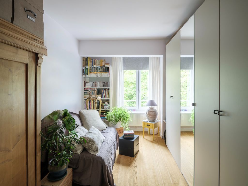 Ruim en instapklaar stadsappartement (163 m²) met zonnige terrassen nabij de Coupure foto 13