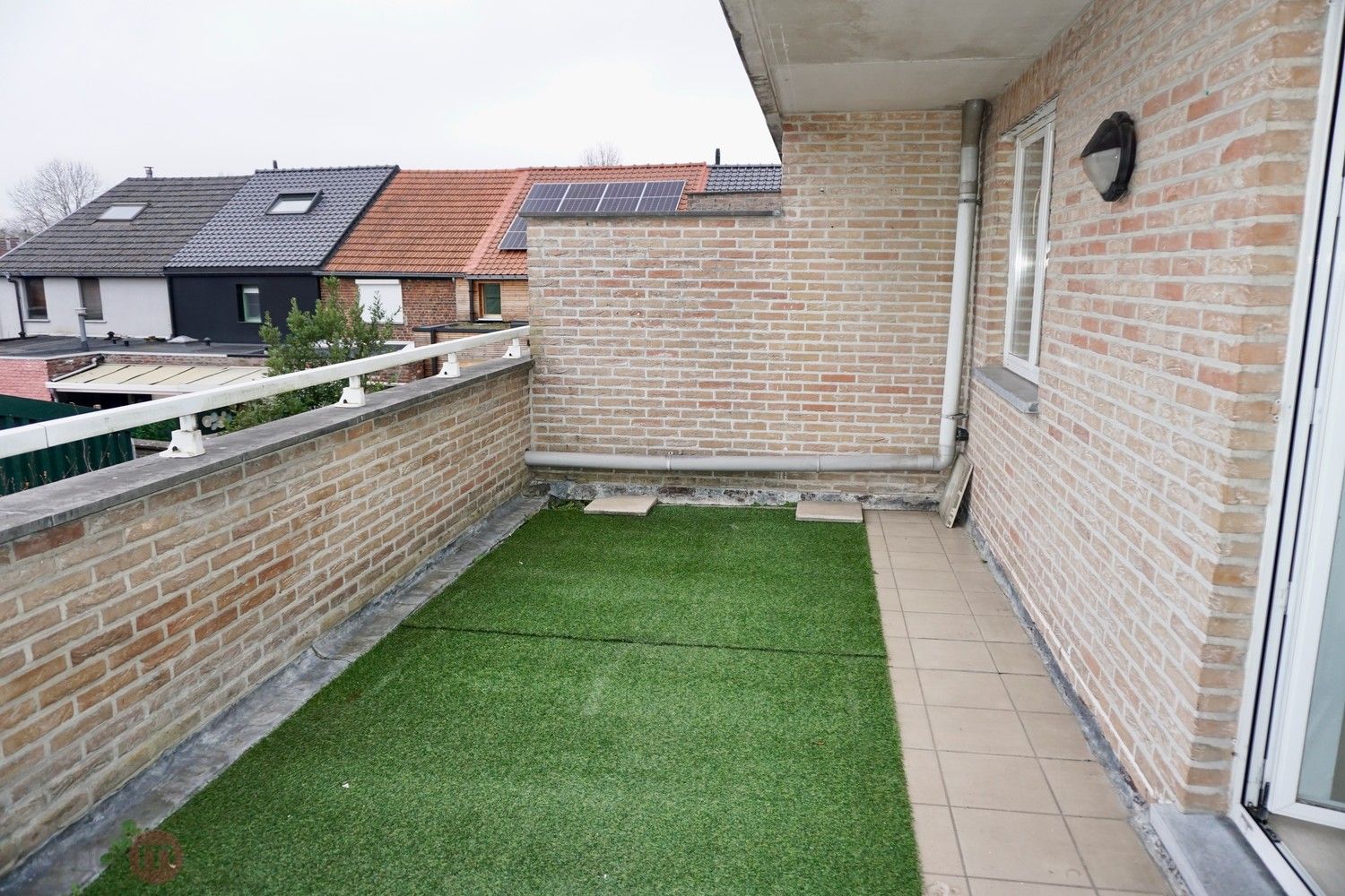 Goed gelegen appartement met 2 slaapkamers, terras en autostaanplaats foto 23