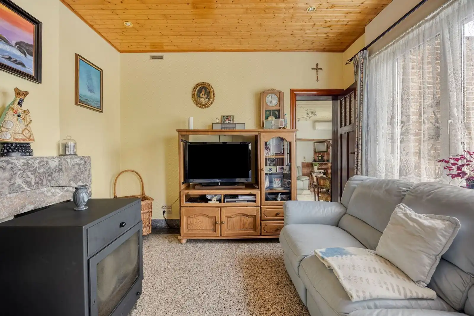 Unieke woning op mooi perceel van 12a foto 10