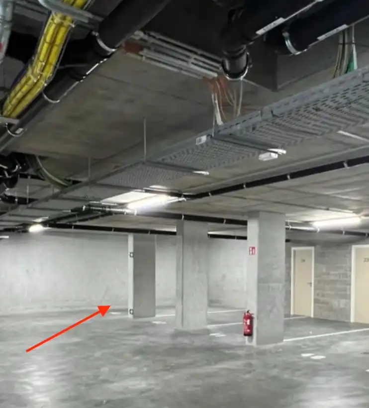 Te koop – Ondergrondse staanplaats foto 5