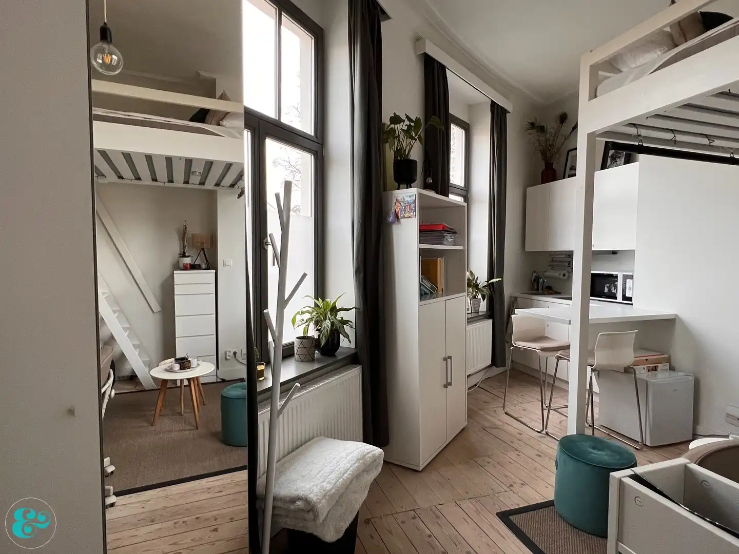 Vernieuwde gemeubelde studio foto 4