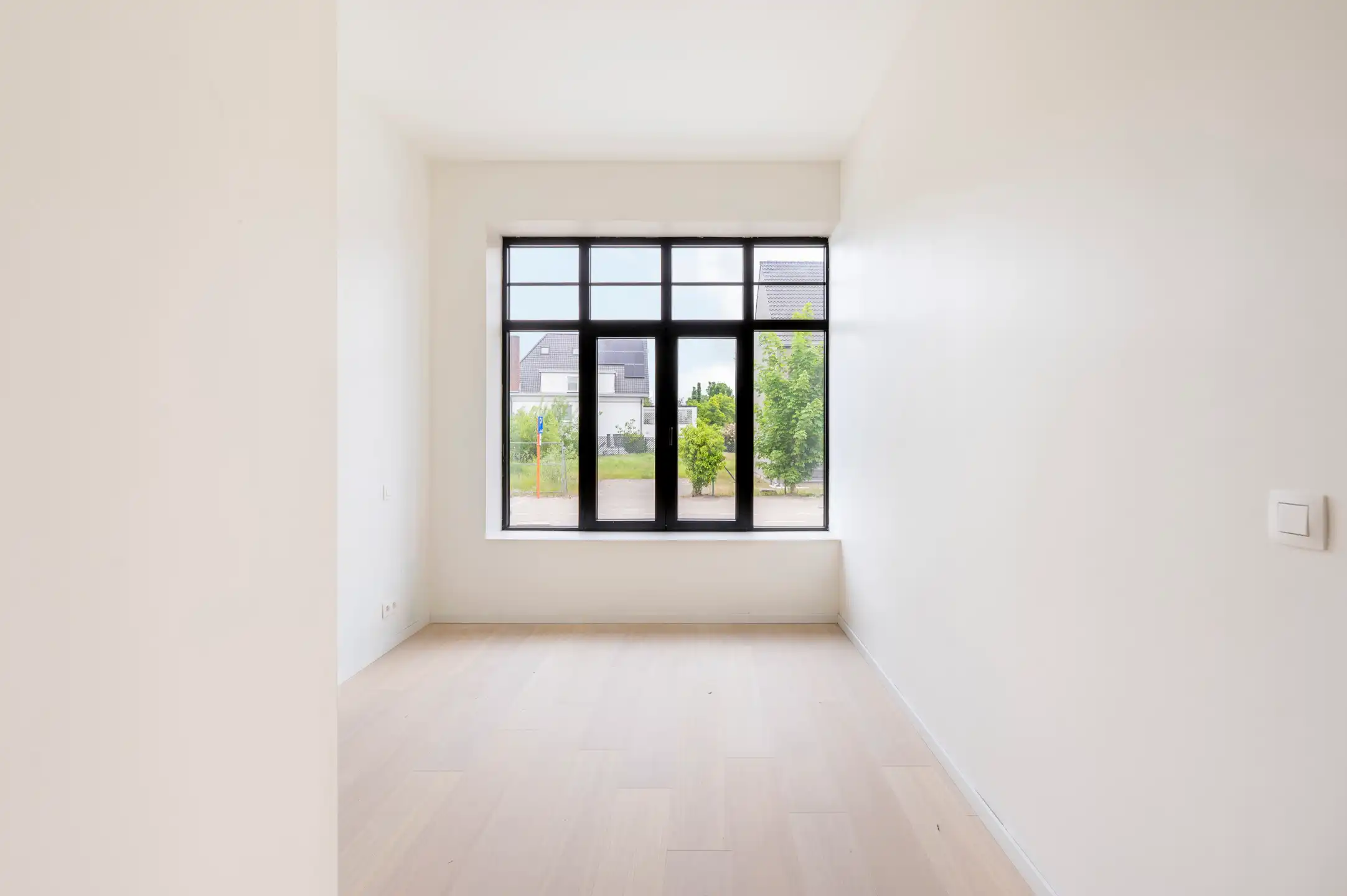 Prachtig nieuwbouw 3 slaapkamer appartement met tuin in hartje Sinaai foto 12