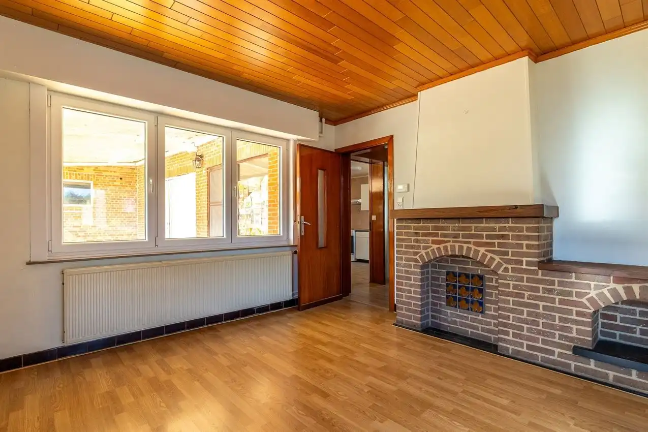 Karaktervolle woning met grote tuin, bijgebouwen en uitbreidbaar zoldervolume op een verrassend diep perceel foto 11