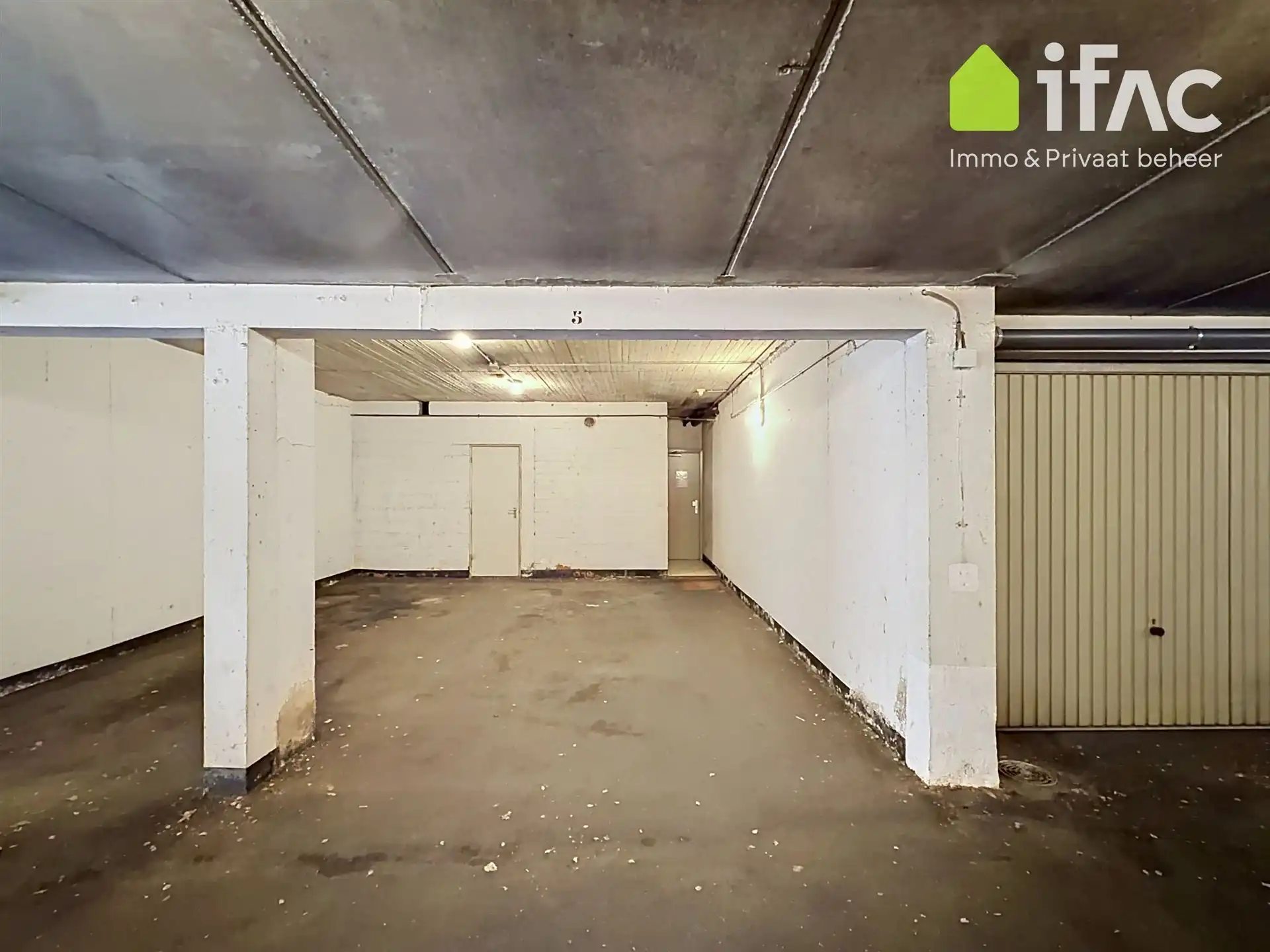 Rustig gelegen appartement met terras foto 13
