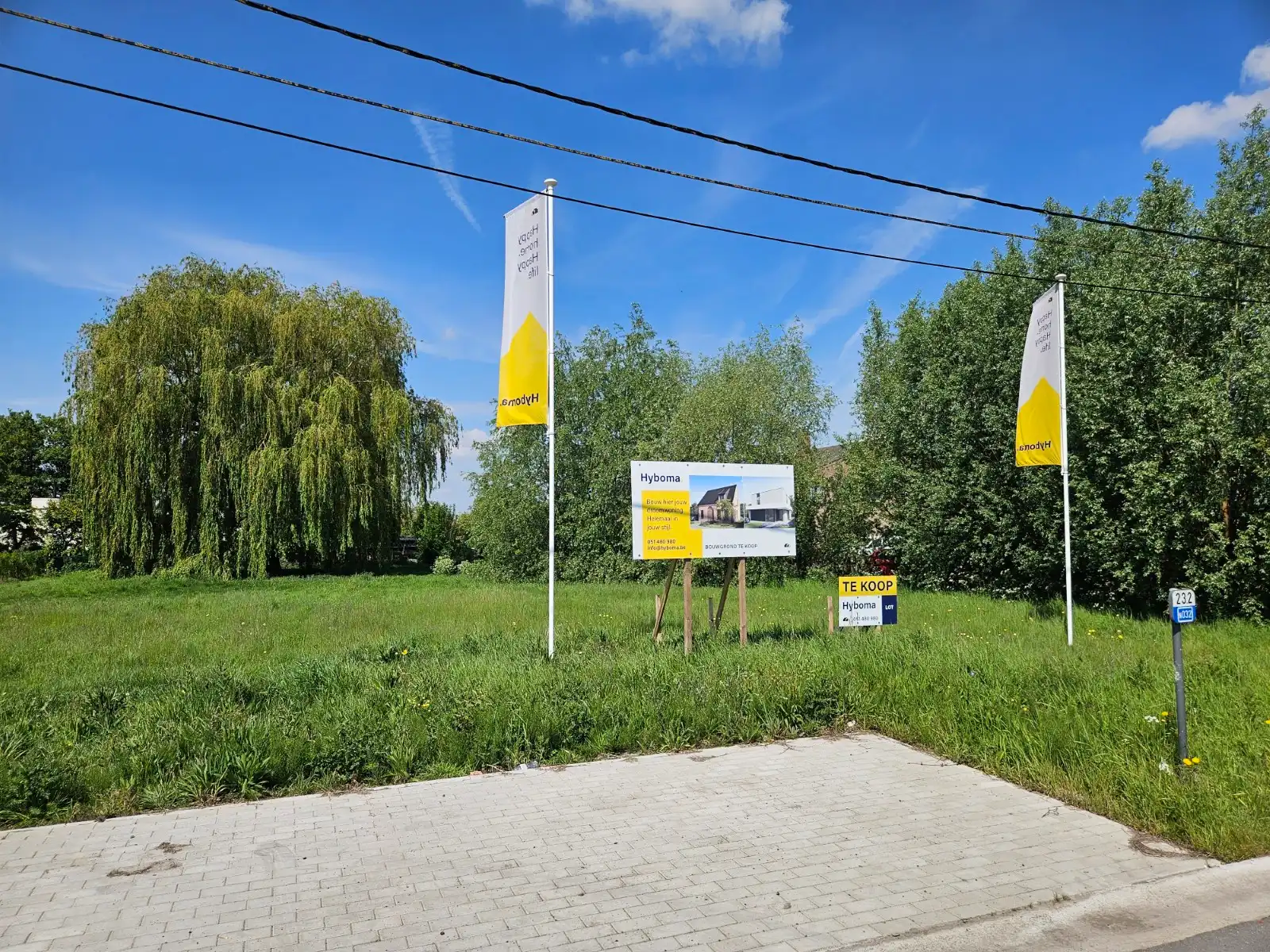 Bouwen en werken op toplocatie in Lichtervelde foto {{pictureIndex}}