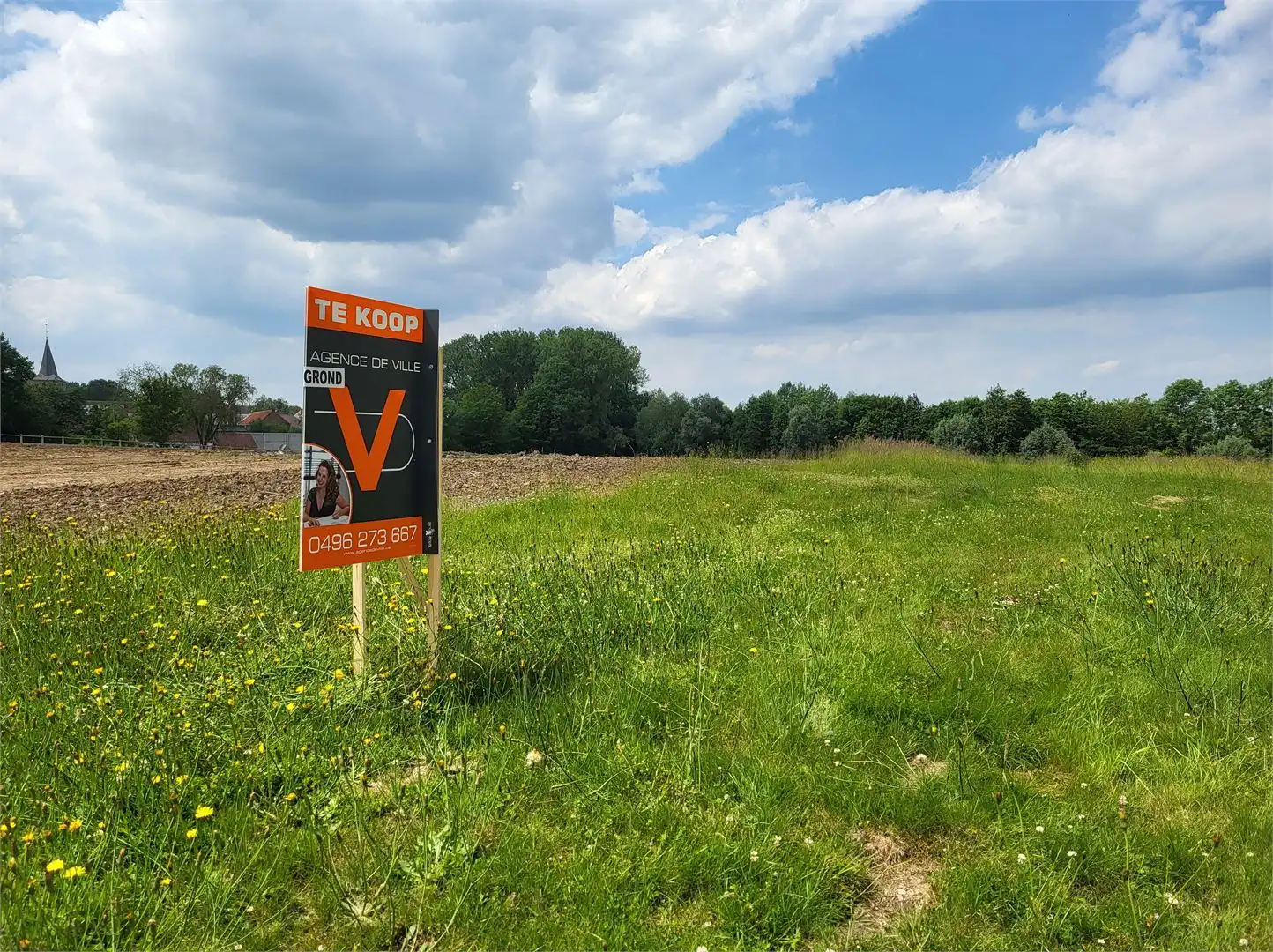 bouwgrond voor halfopen bebouwing op 435 gelegen in het hartje van de Vlaamse Ardennen met panoramisch uitzicht op de velden! foto 2