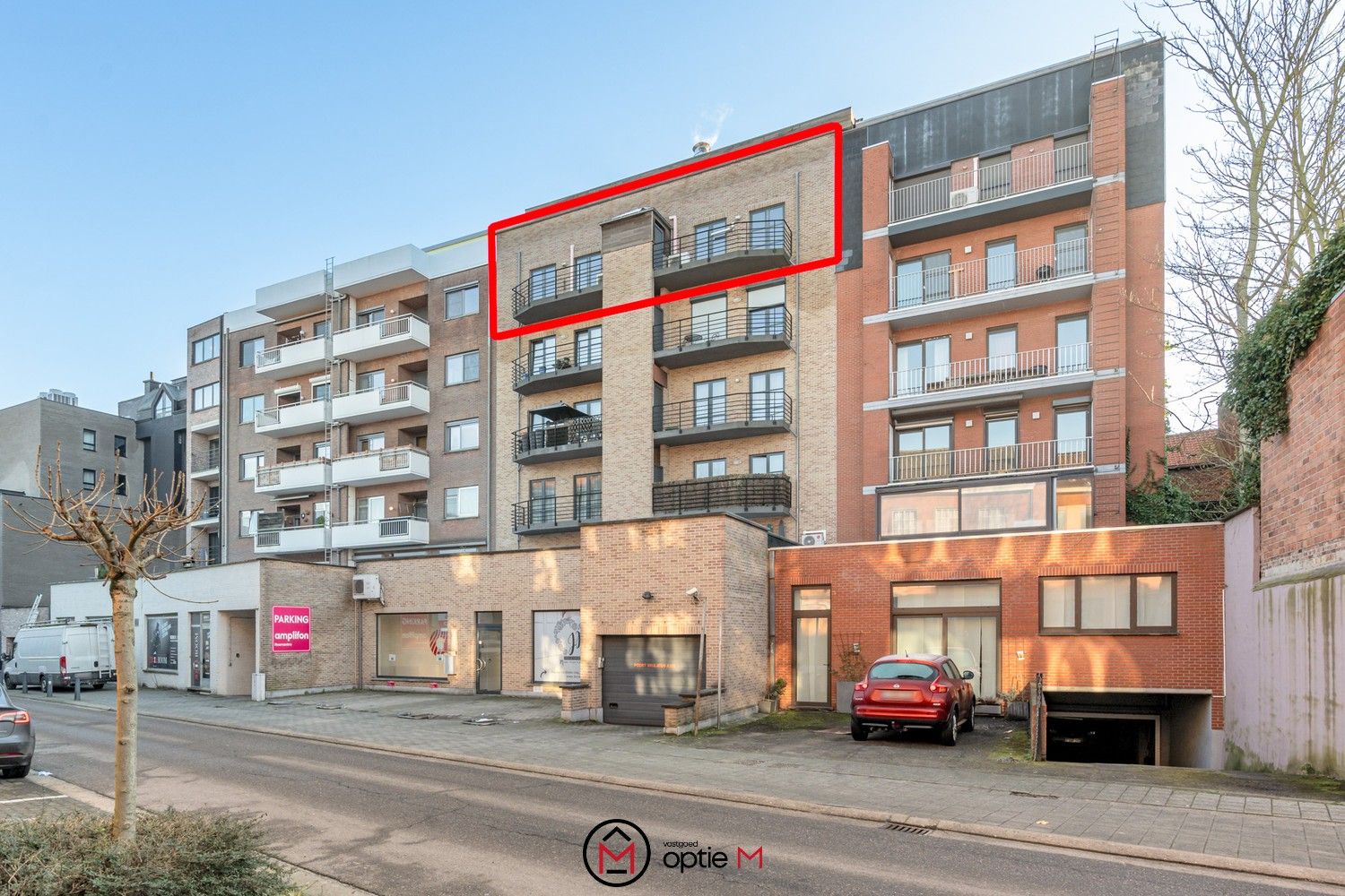 Ruim energiezuinig appartement met uitzicht op Hasselt foto 32