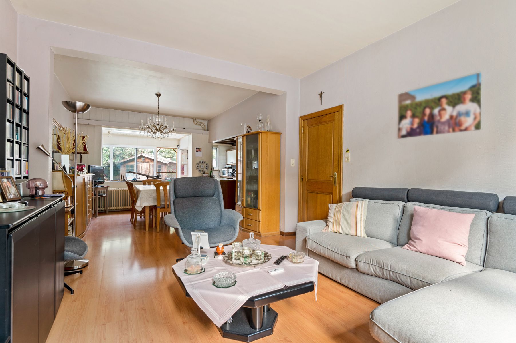 Rijwoning met 3 slaapkamers en tuin nabij Sint-Augustinus Ziekenhuis foto 4