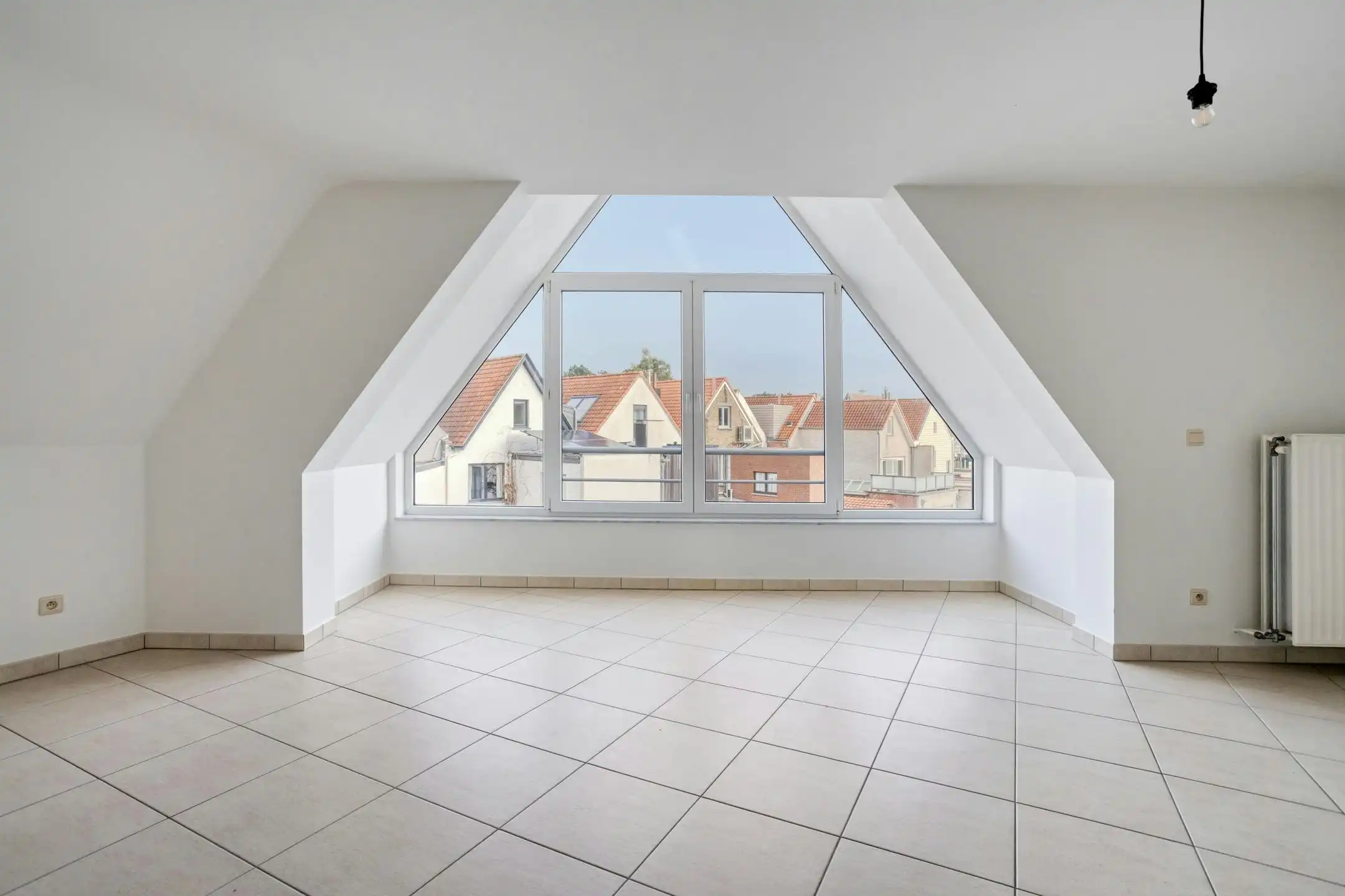 Lichtrijk en ruim duplex appartement te koop in Knokke foto 5