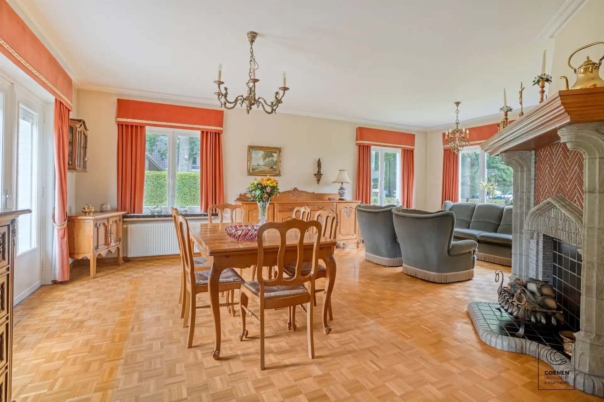 Te renoveren woning op een TOPlocatie te Schilde! foto 4