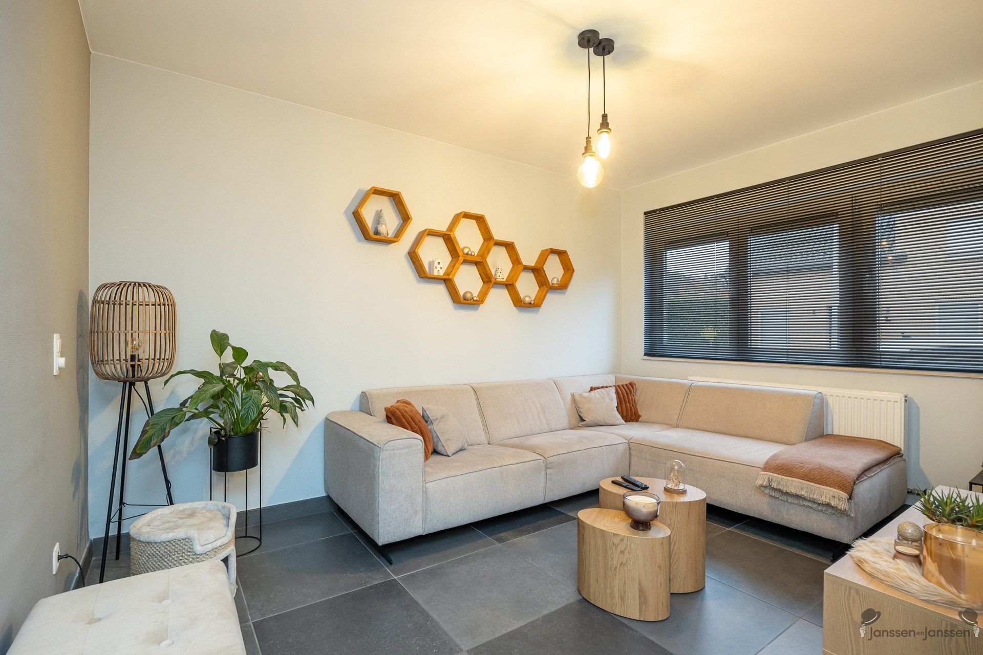 Moderne en energiezuinige gezinswoning met luxe buitenruimte in Hamme  foto 11