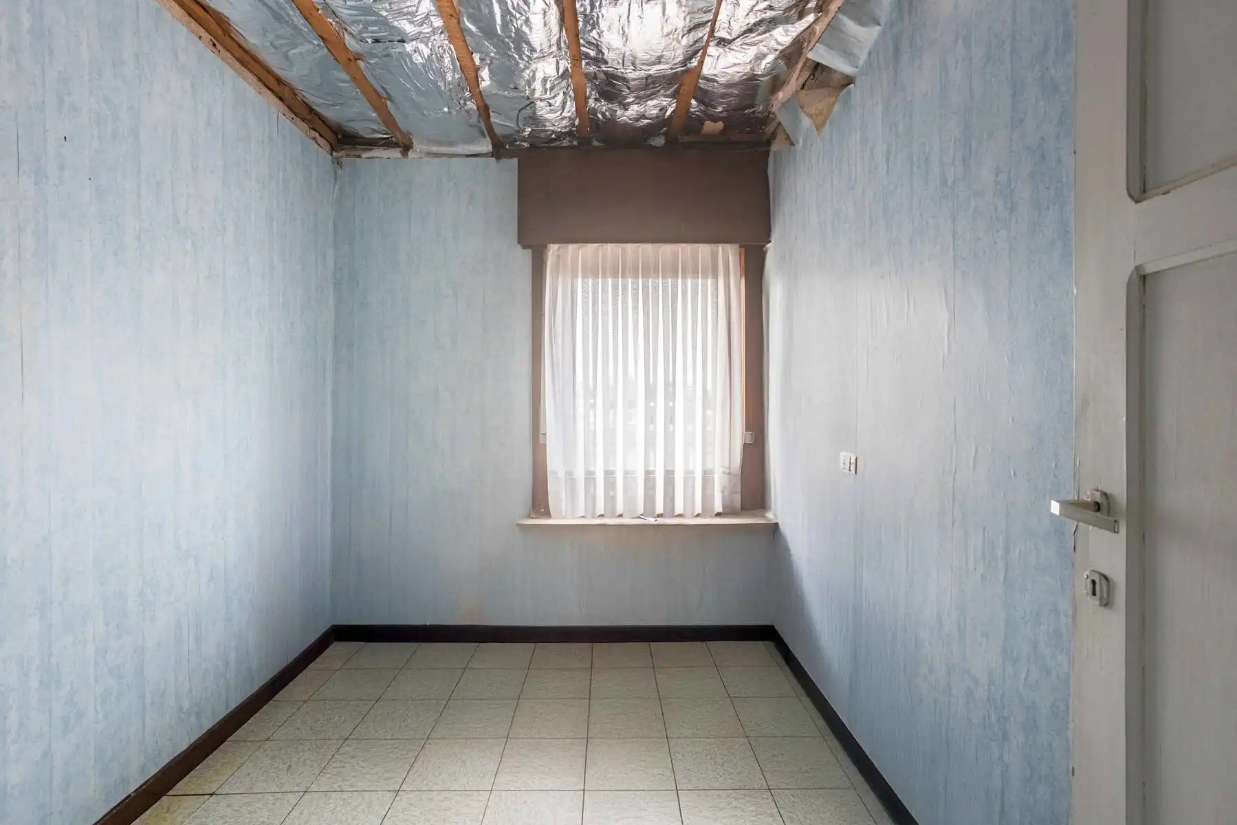 Goed gelegen halfopen bebouwing te Burst foto 12