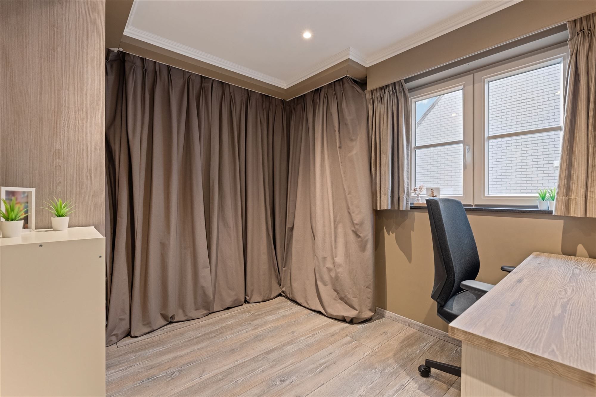 ZEER RUIM, ENERGIEZUINIGE WONING OP TOPLOCATIE! foto 27