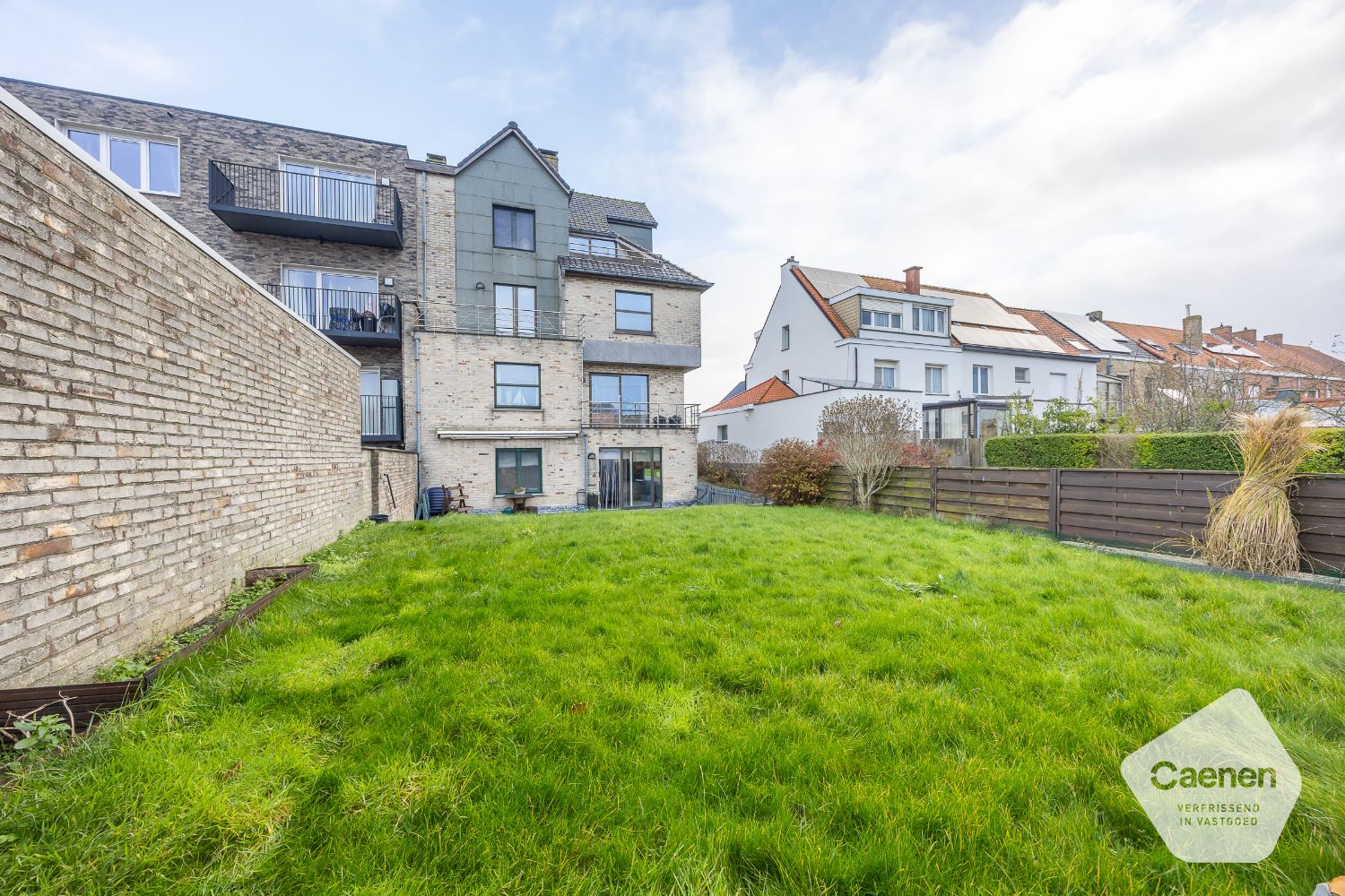 2-slpk app met zonnig terras nabij zee foto 17