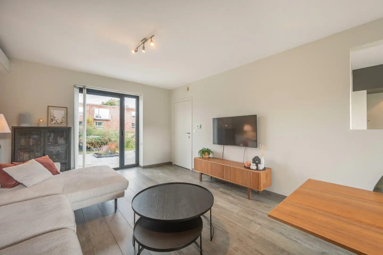 Instapklare en rustig gelegen woning met 3 slaapkamers foto 6