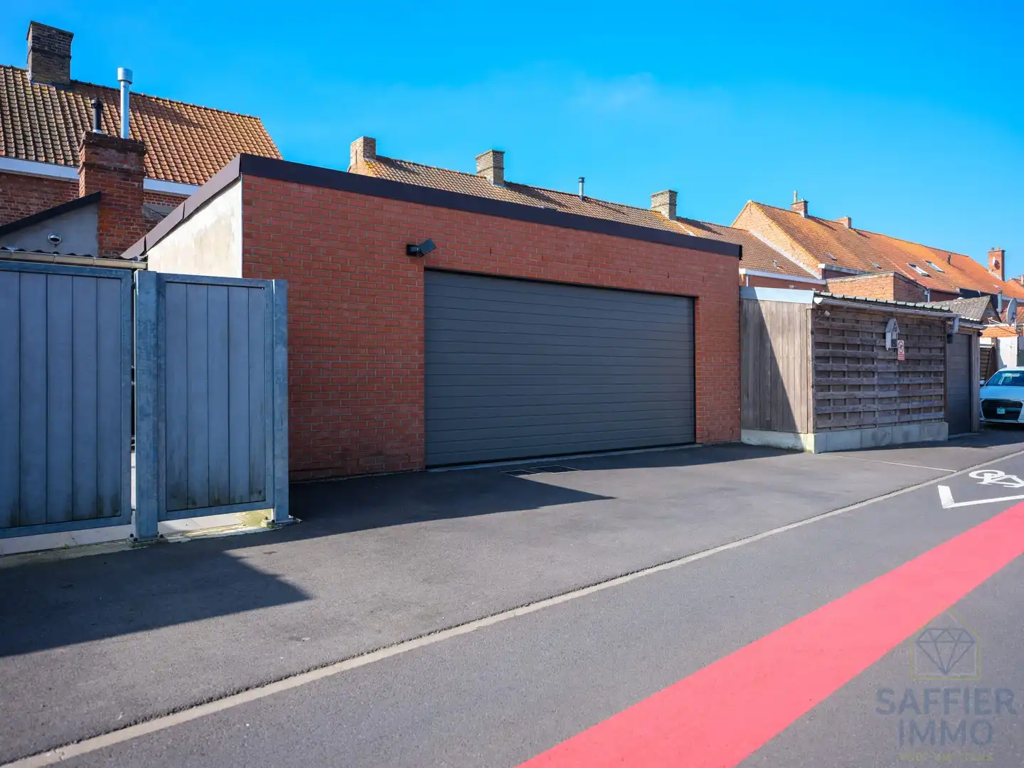 Instapklare halfopen woning te koop in Ingelmunster foto 2