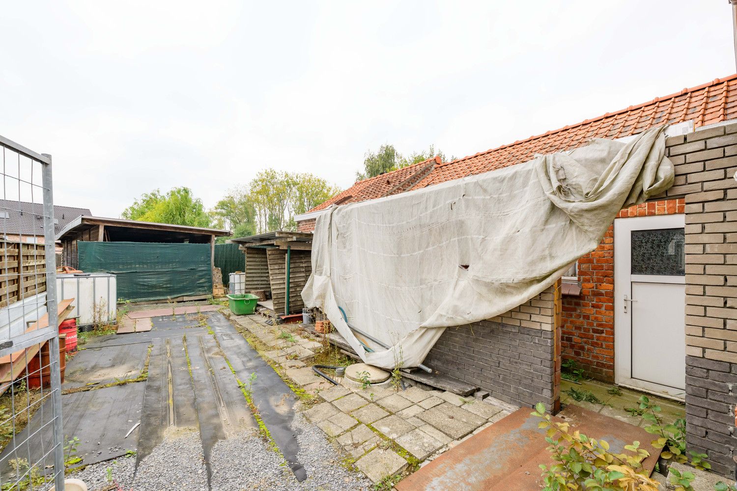 Totaal te renoveren woning te Pittem. foto 15