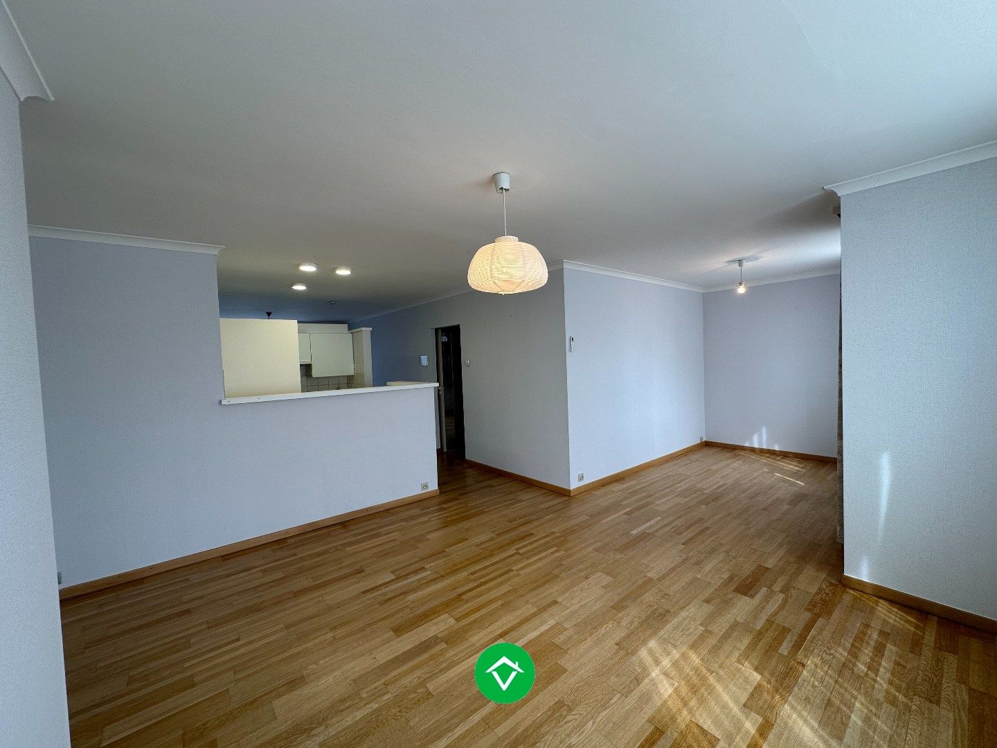 Gezellig 1-slaapkamer appartement met 2 terrassen in hartje Koekelare foto 13