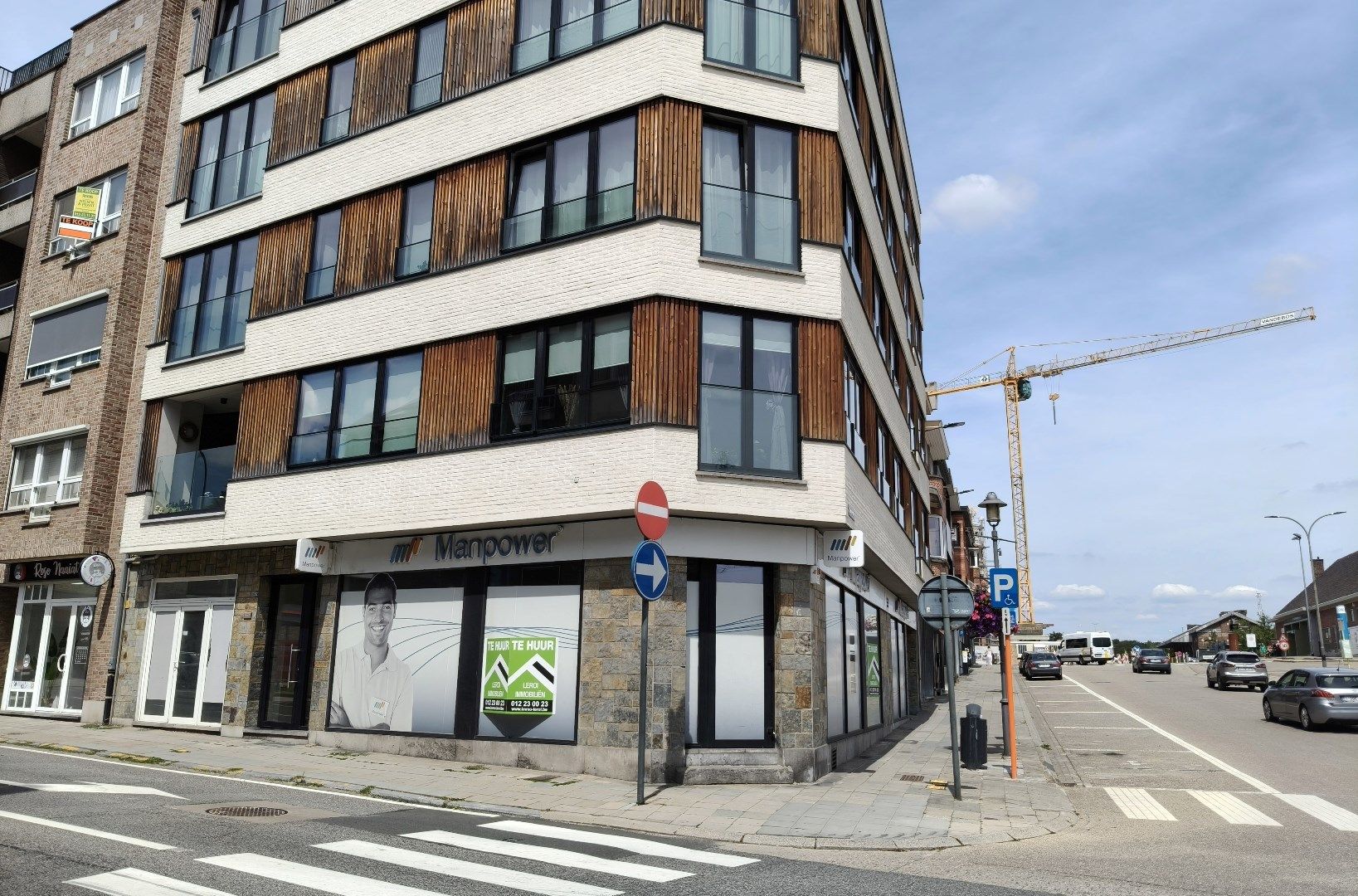 UITSTEKEND GELEGEN HANDELSPAND - MODERN INGERICHT EN INSTAPKLAAR foto 12