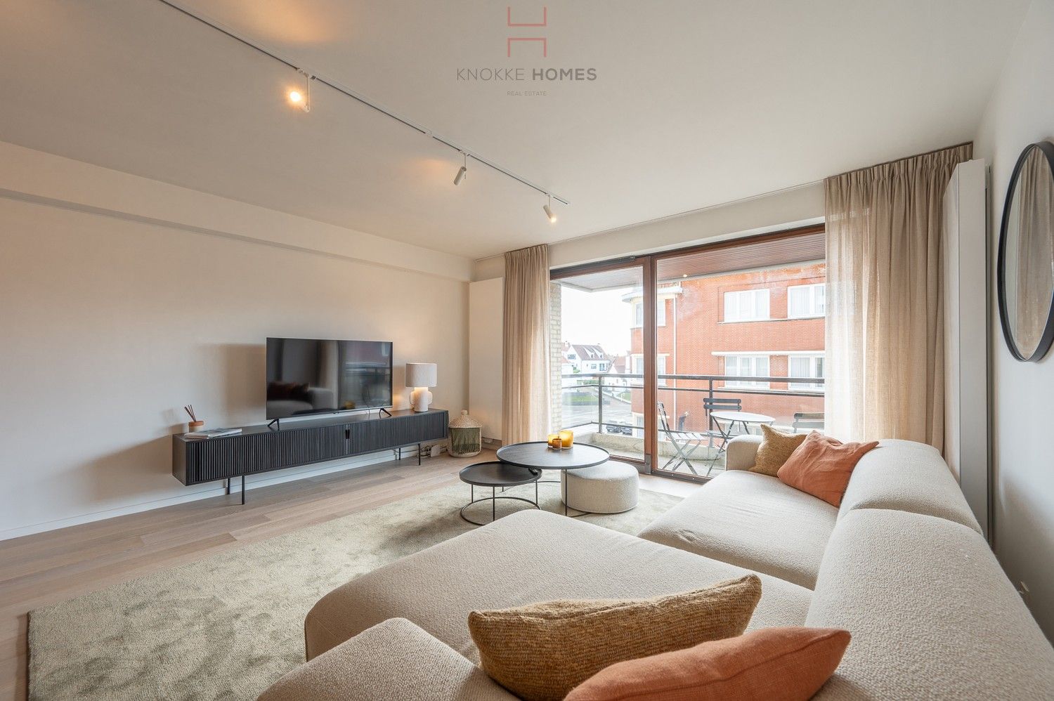 Vernieuwd appartement met zuidgericht terras vlakbij het strand in Duinbergen foto 6