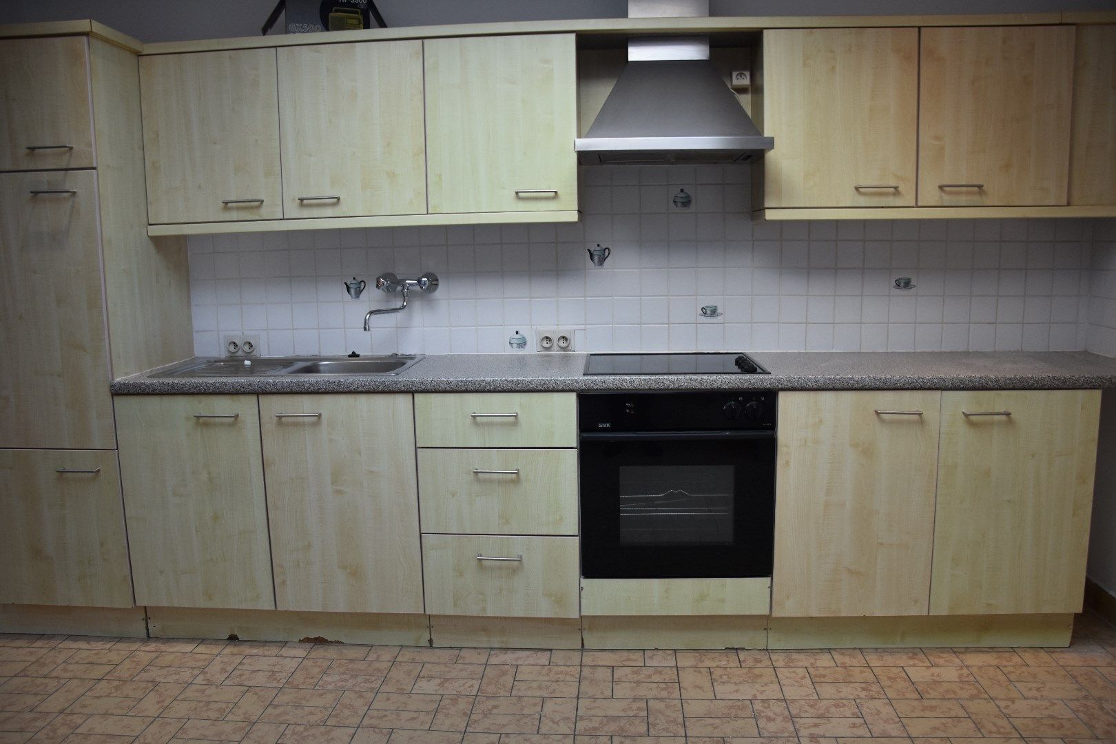 Opgefriste rijwoning met stadskoertje foto 2