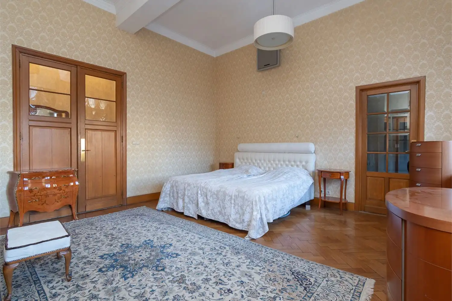 Riant appartement (220m²) met fantastische originele elementen in Residence Maritime met giga terras (35m²) en optionele parking op toplocatie aan de Meir/Handelsbeurs in hartje Antwerpen foto 24