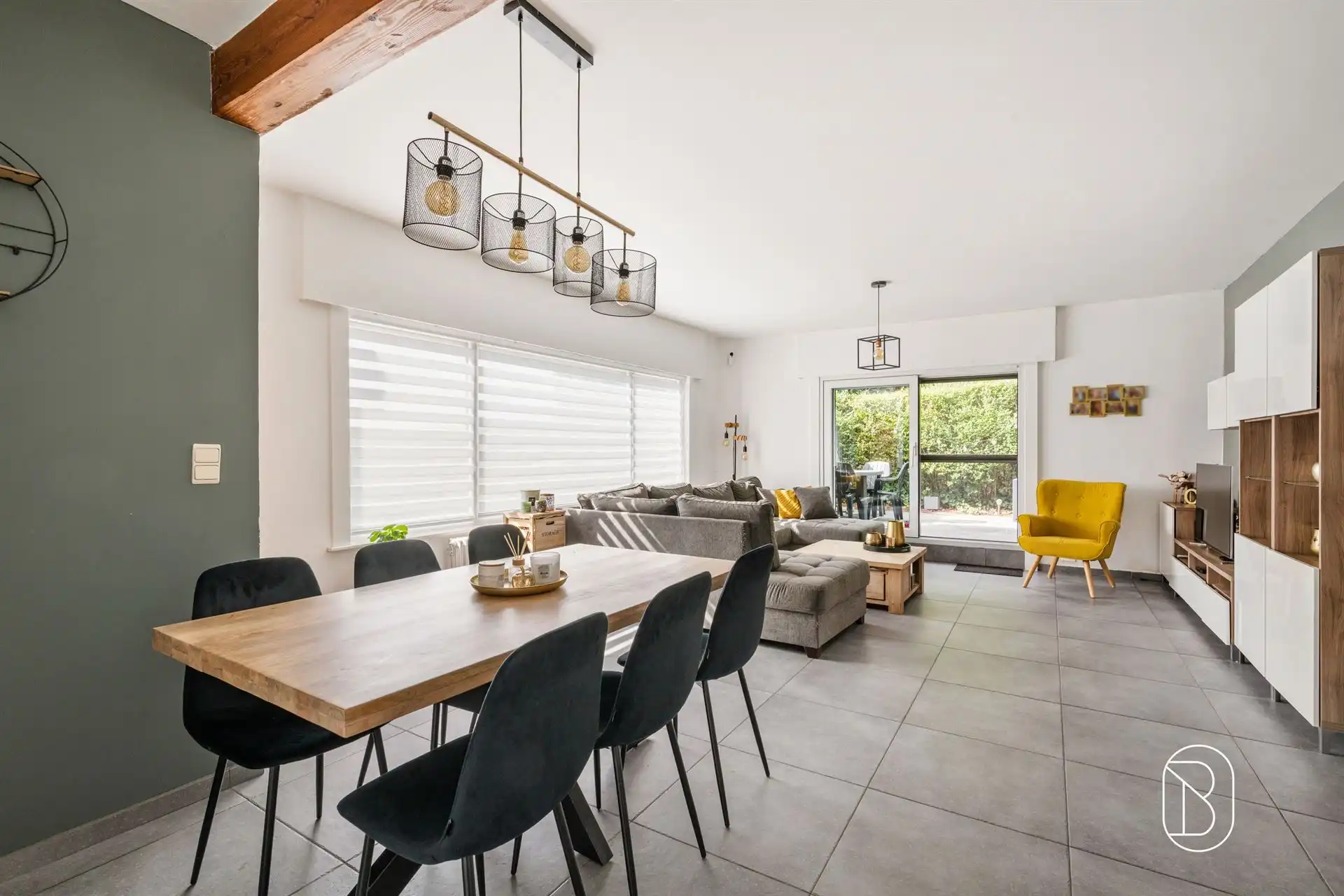 Stevige gelijkvloerse woning met vier gevels en 3 slaapkamers in Rekkem foto 4